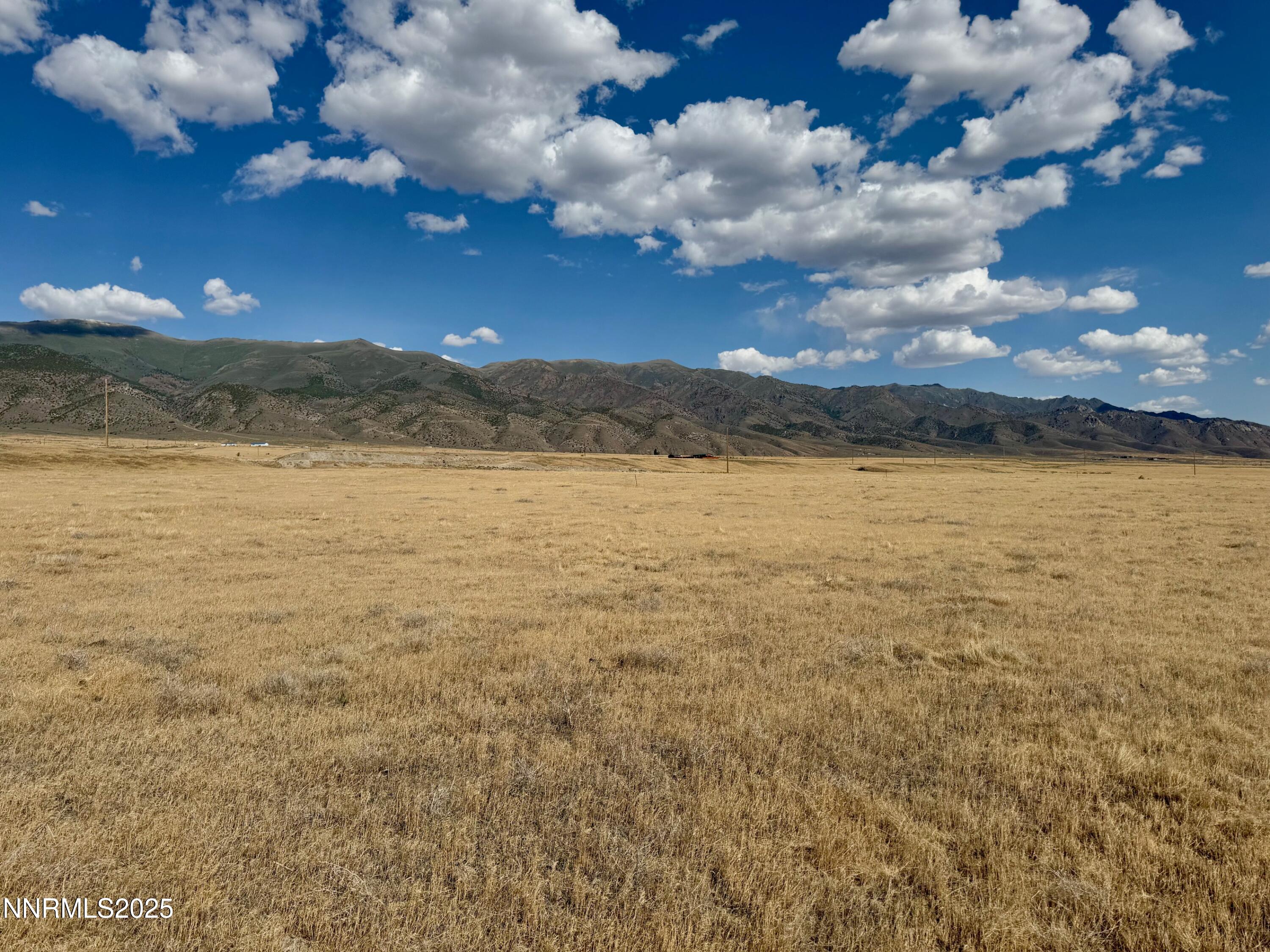22400 Summit Lake Trail Property Photo 6