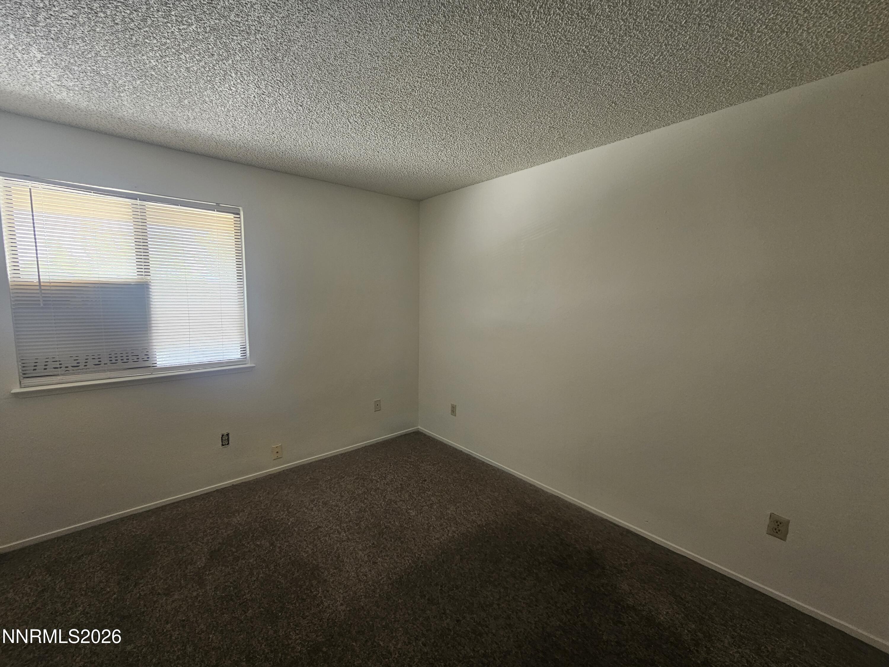 863 Nutmeg Place 12 Property Photo 21