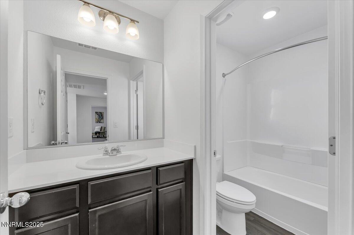 1394 Granary Park Avenue Property Photo 14