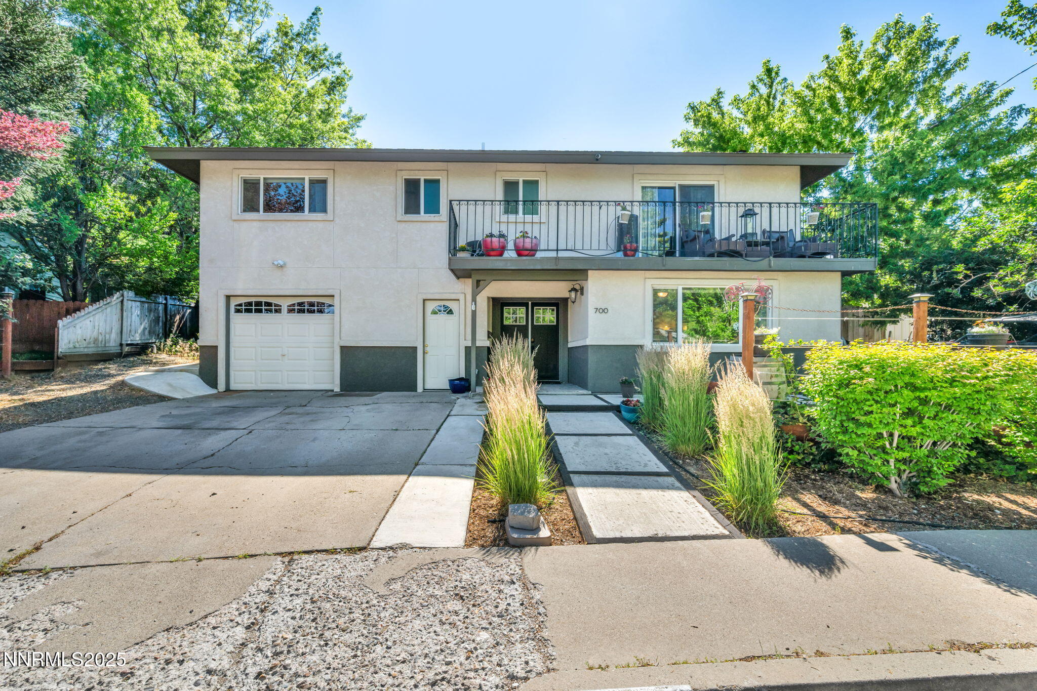 700 Highland Street Property Photo 1