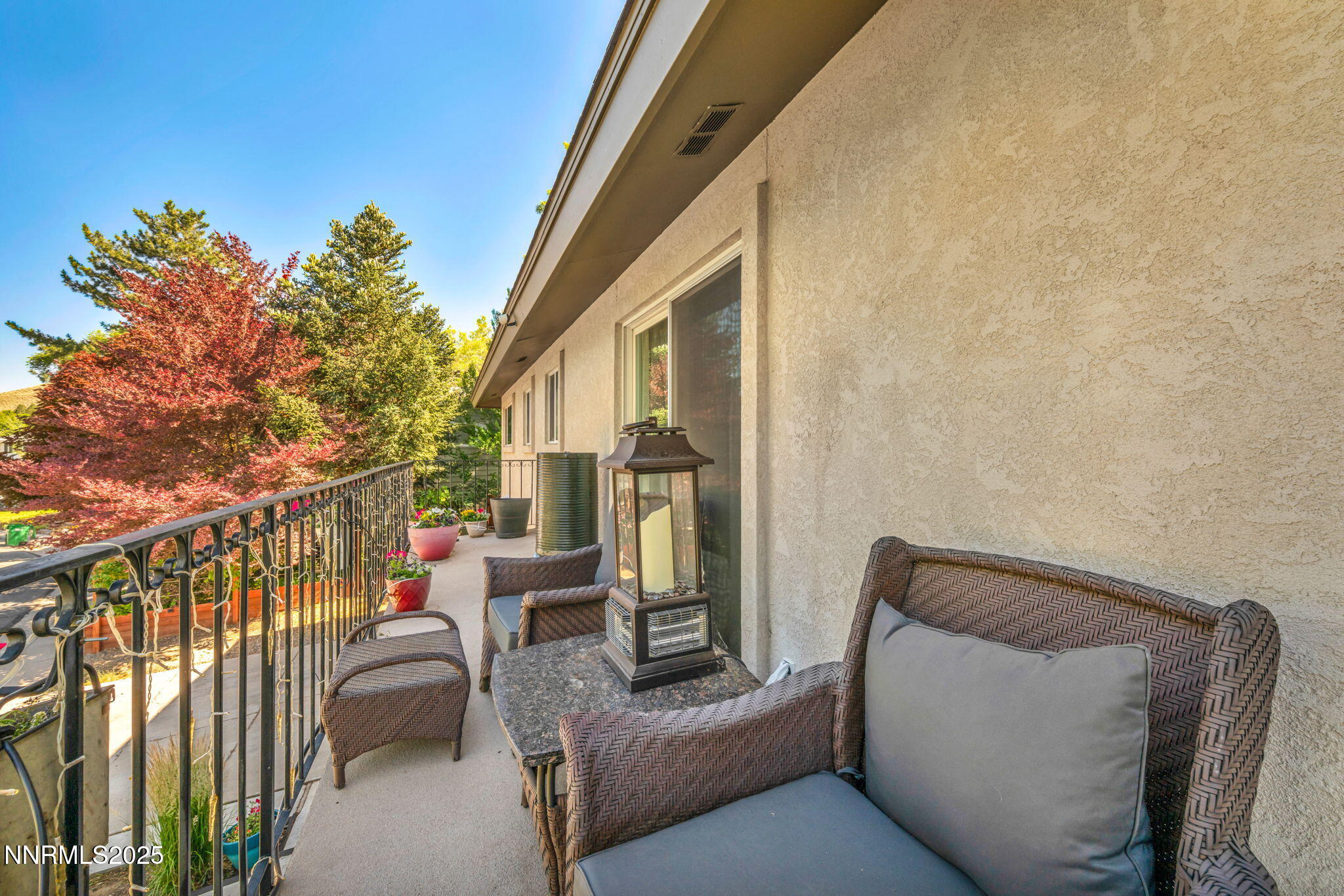 700 Highland Street Property Photo 6
