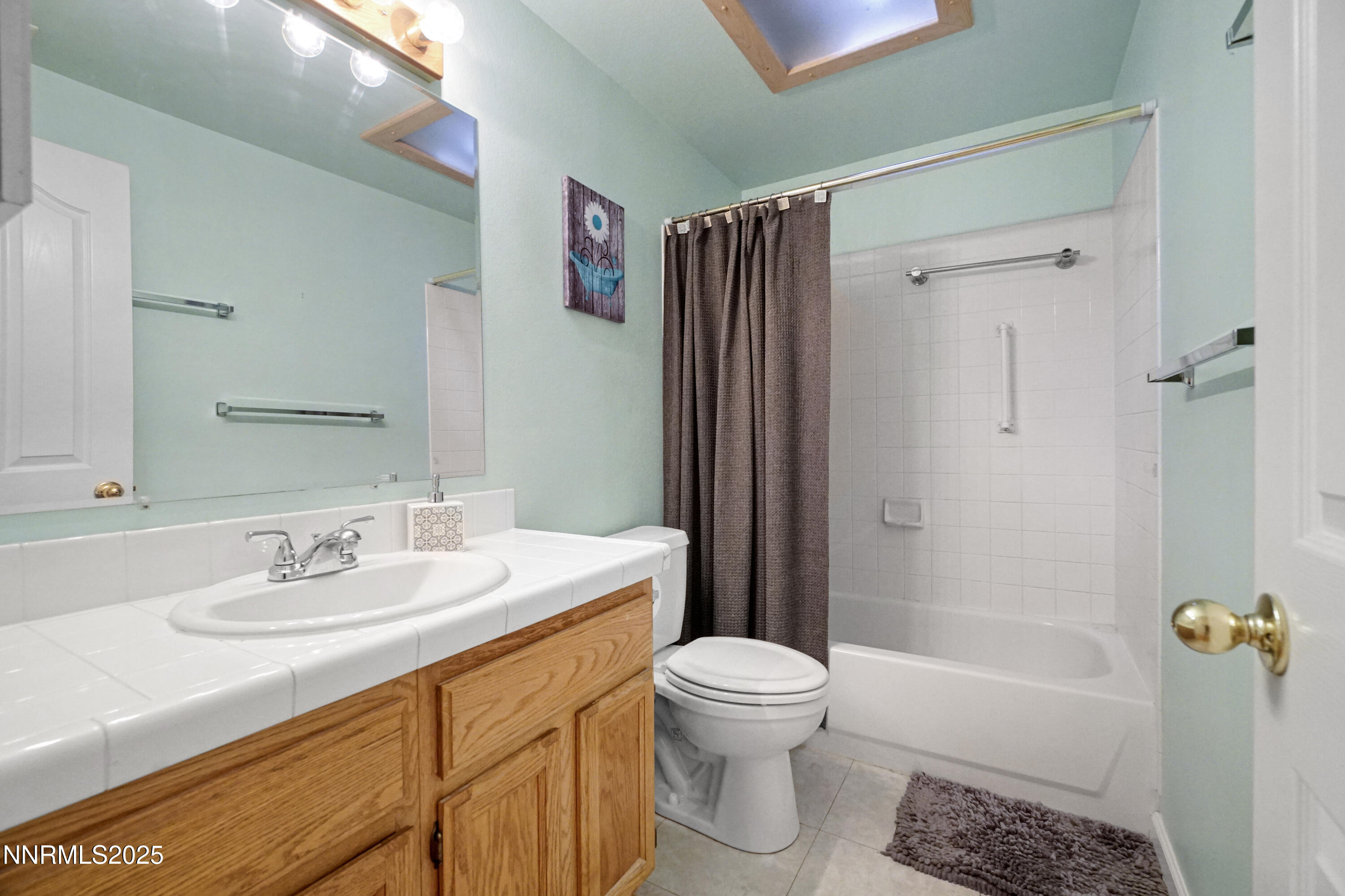 1427 Shasta Drive Property Photo 14