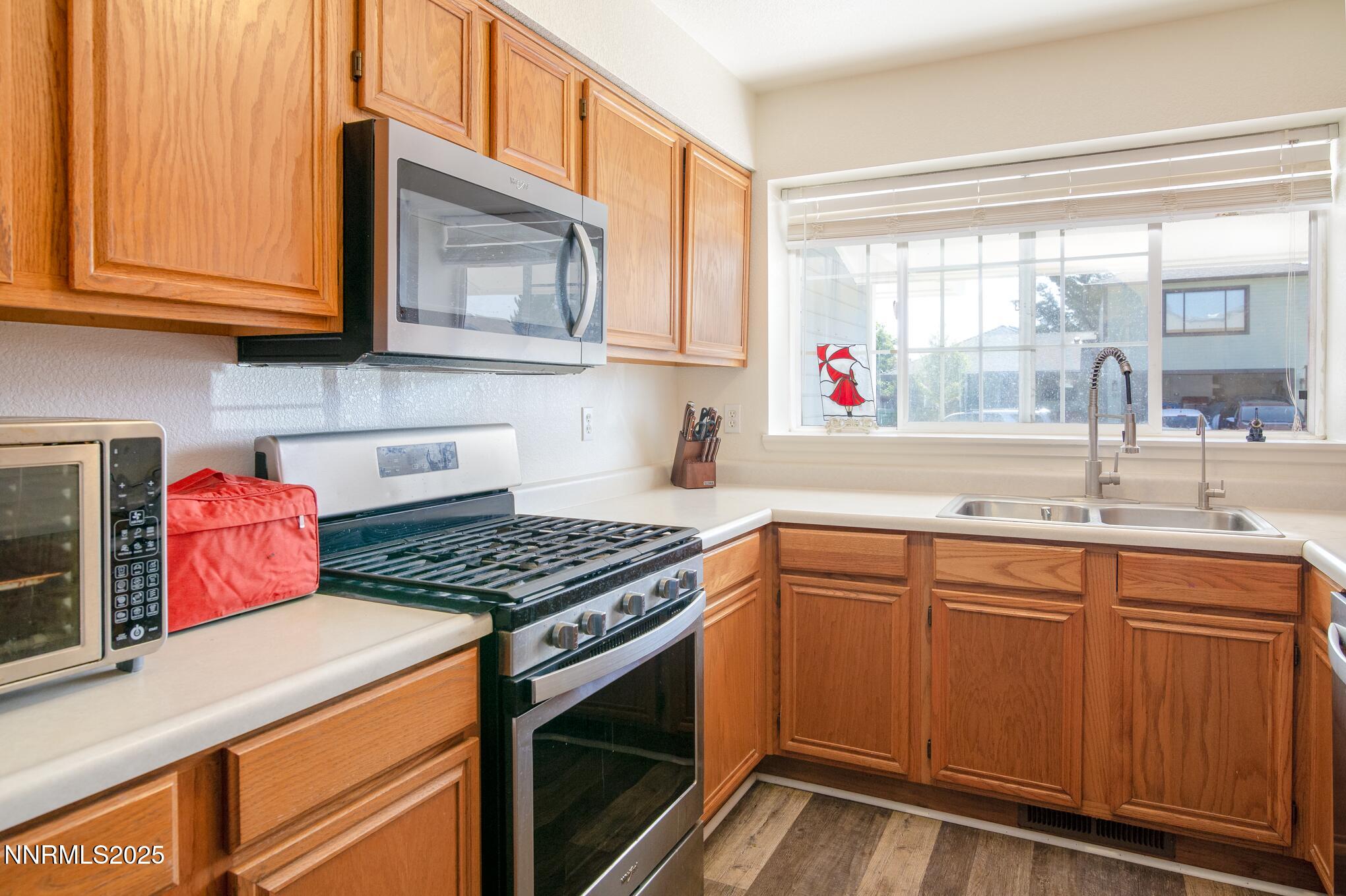 1856 Rock Court Property Photo 6