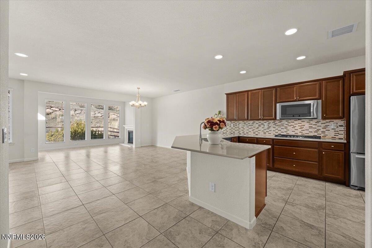 9225 Sassafras Trail Property Photo 6