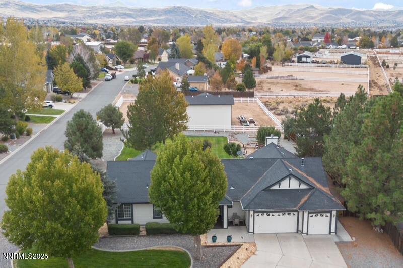 10 Desert Peak Court Property Photo 1