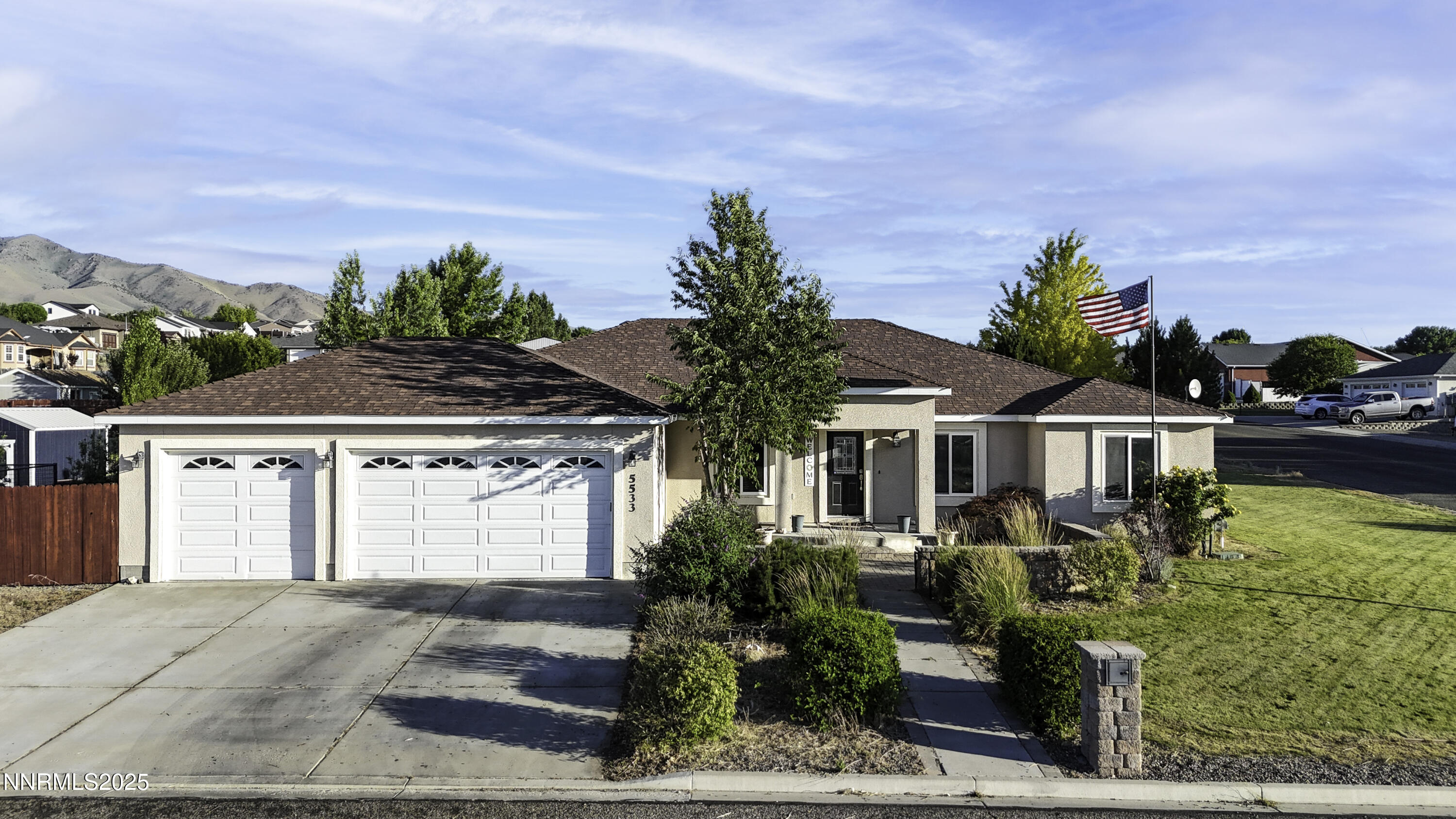 5533 Carson Drive Property Photo 1