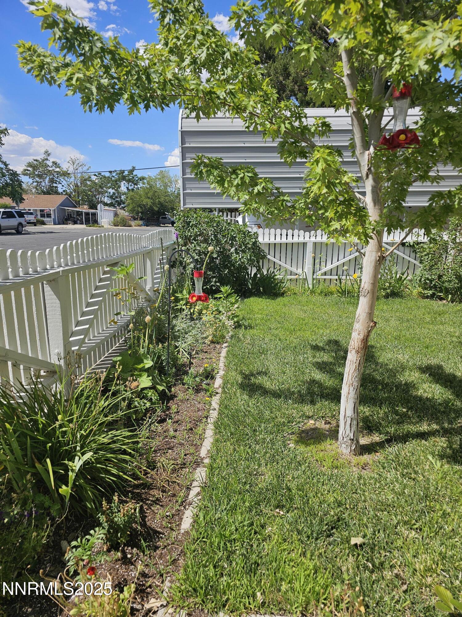 674 B Street Property Photo 5