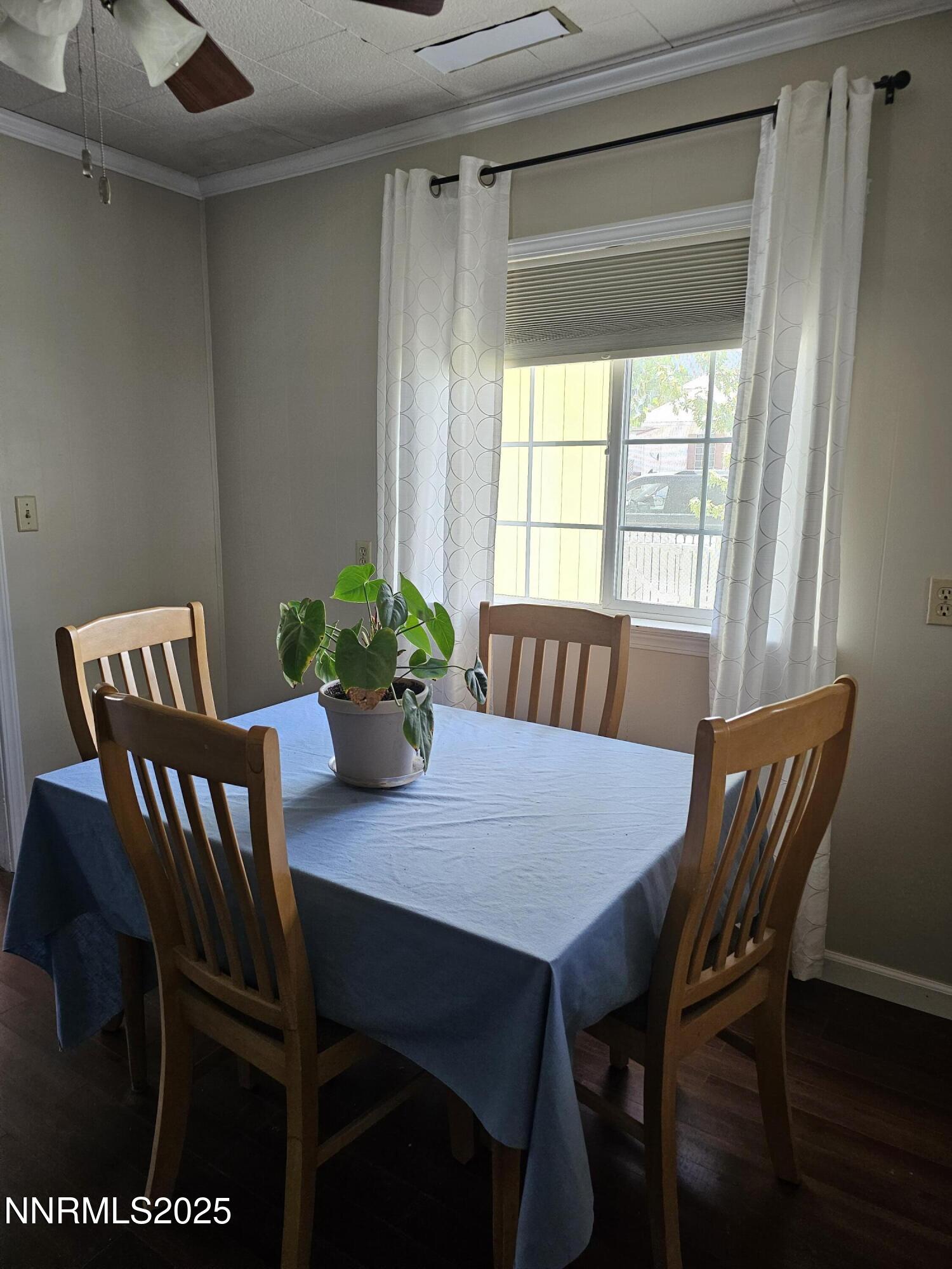 674 B Street Property Photo 14
