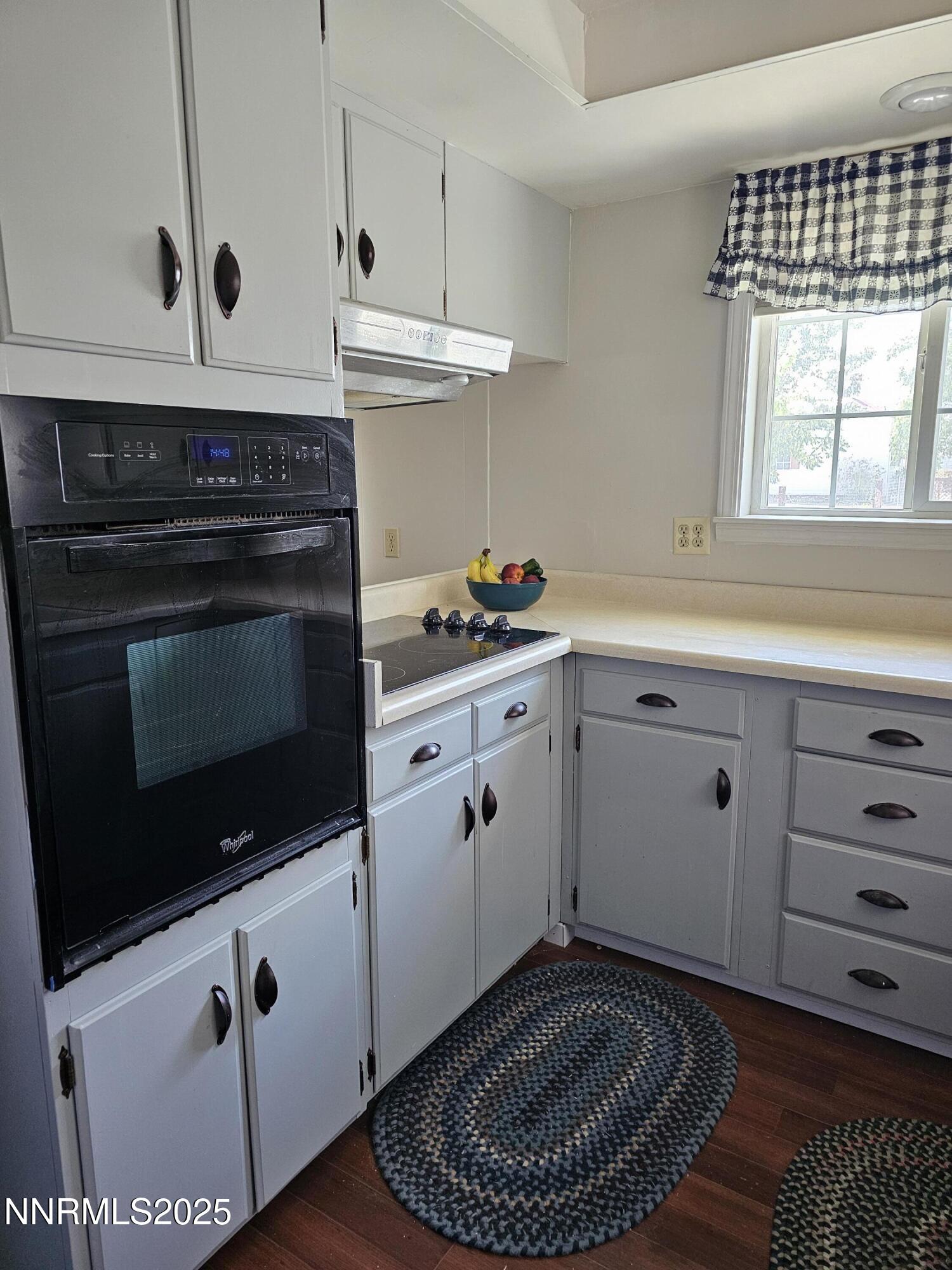 674 B Street Property Photo 19
