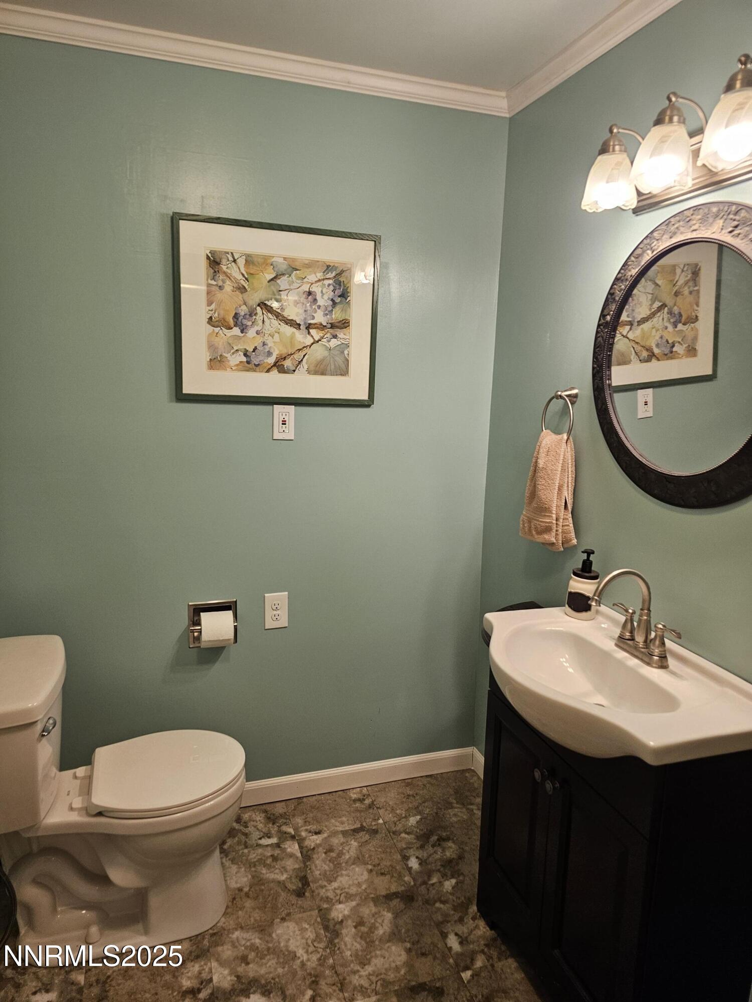 674 B Street Property Photo 35