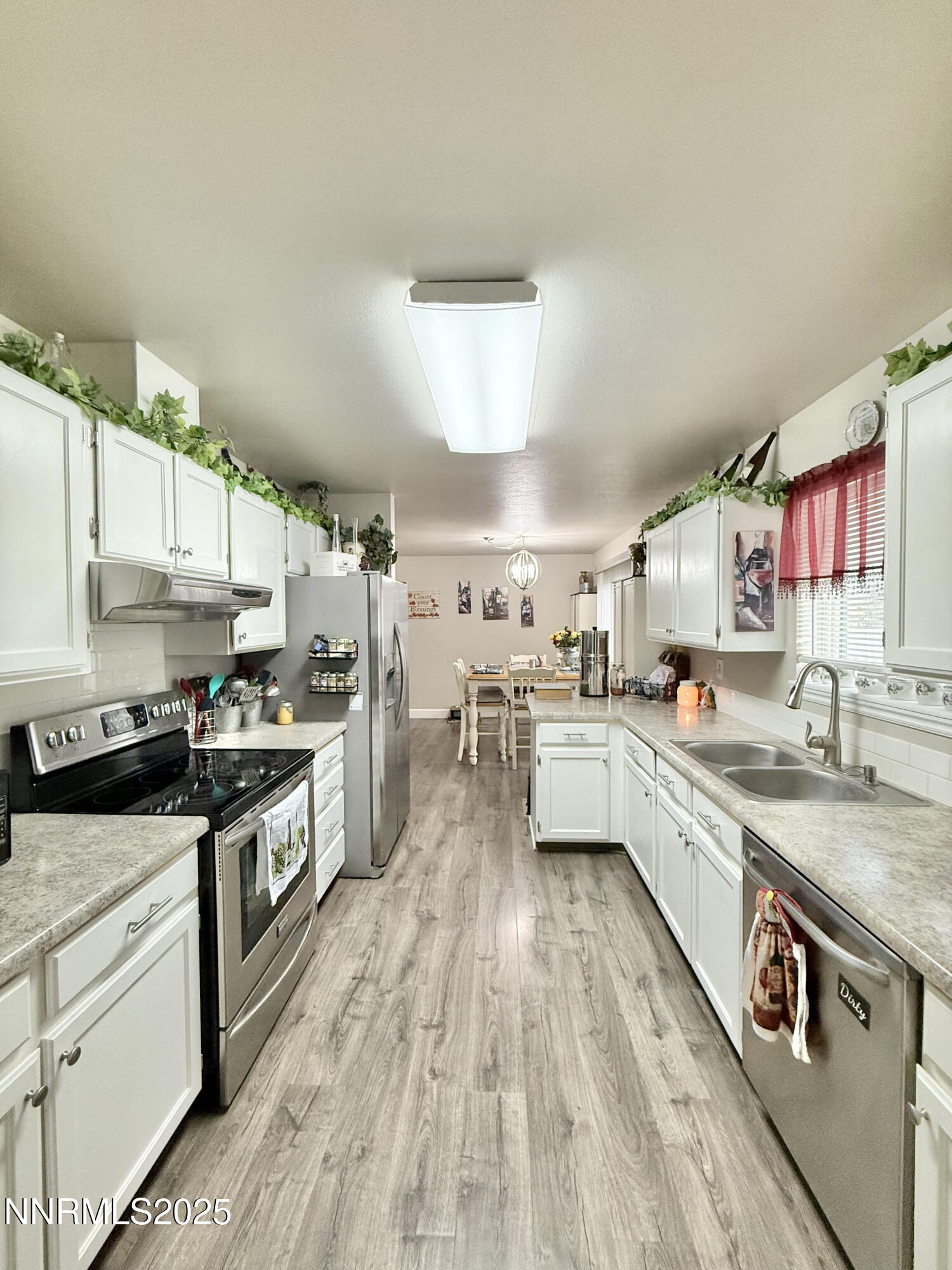 1451 Jennings Court Property Photo 13