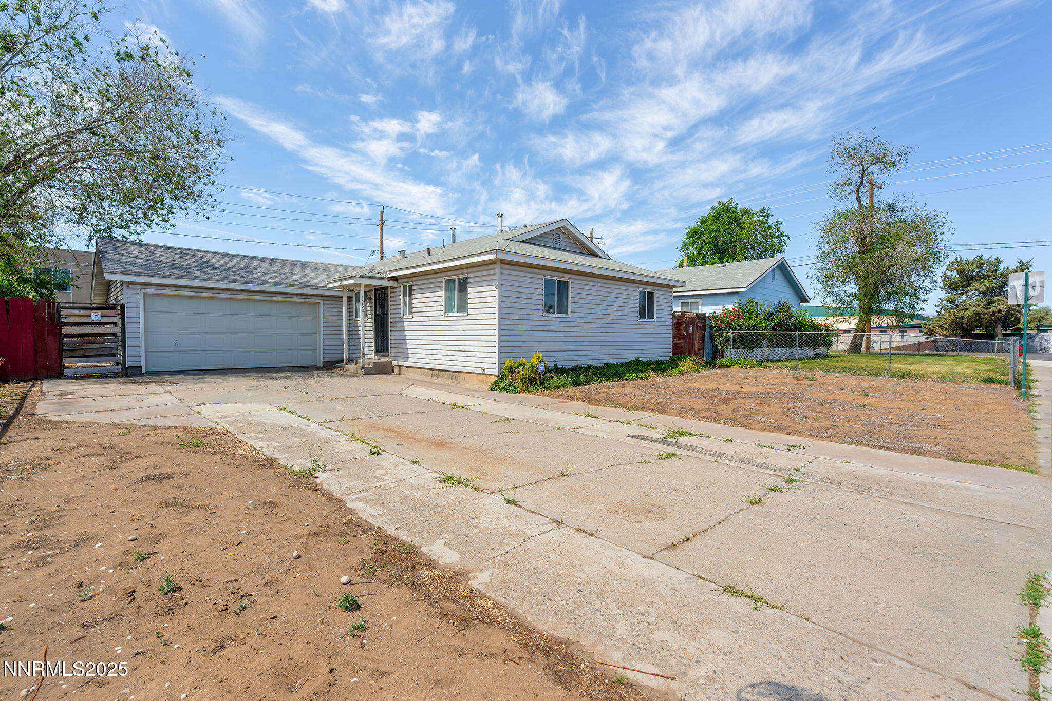1230 Castle Way Property Photo 18