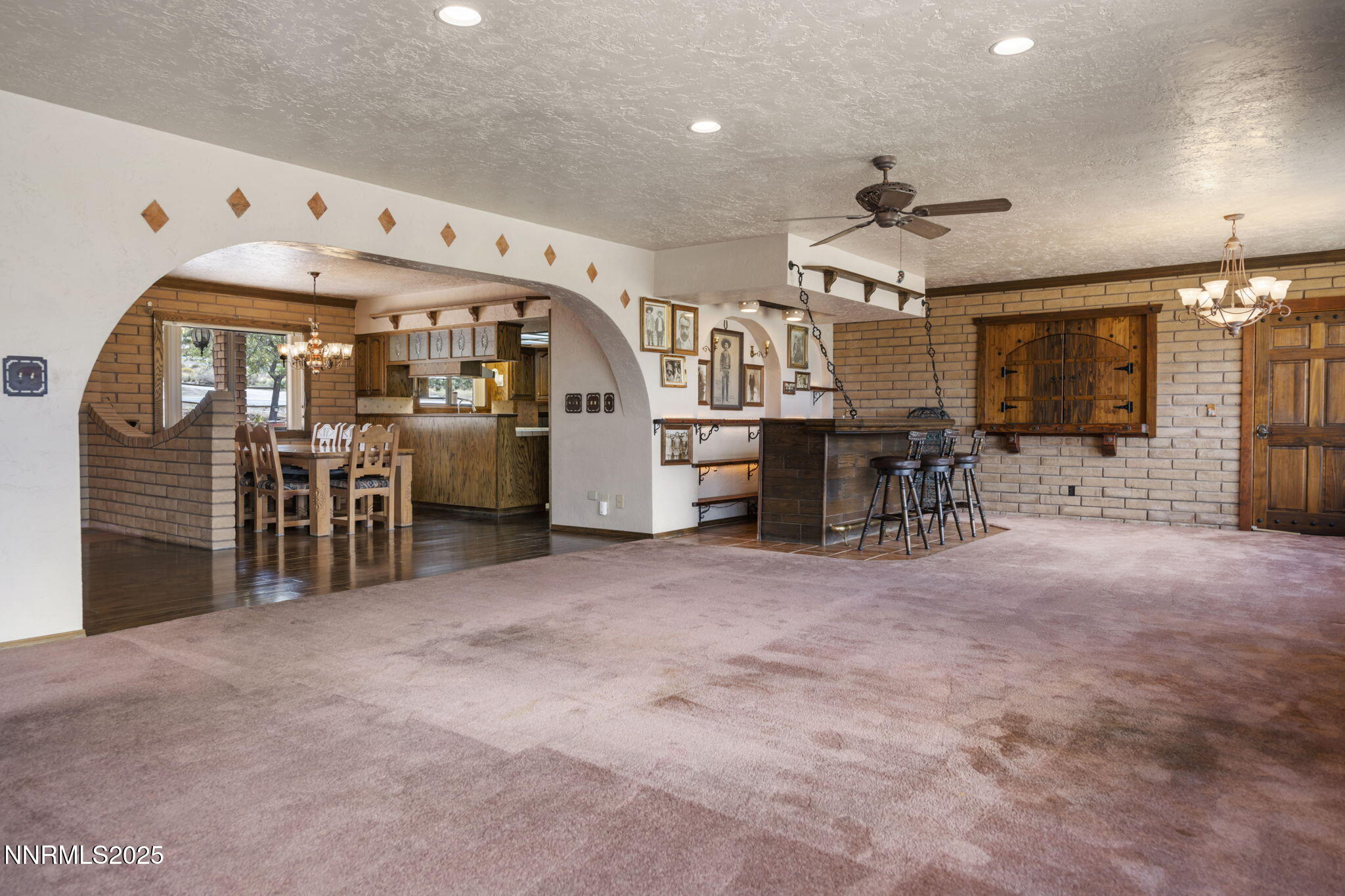 1650 S Deer Run Road Property Photo 2