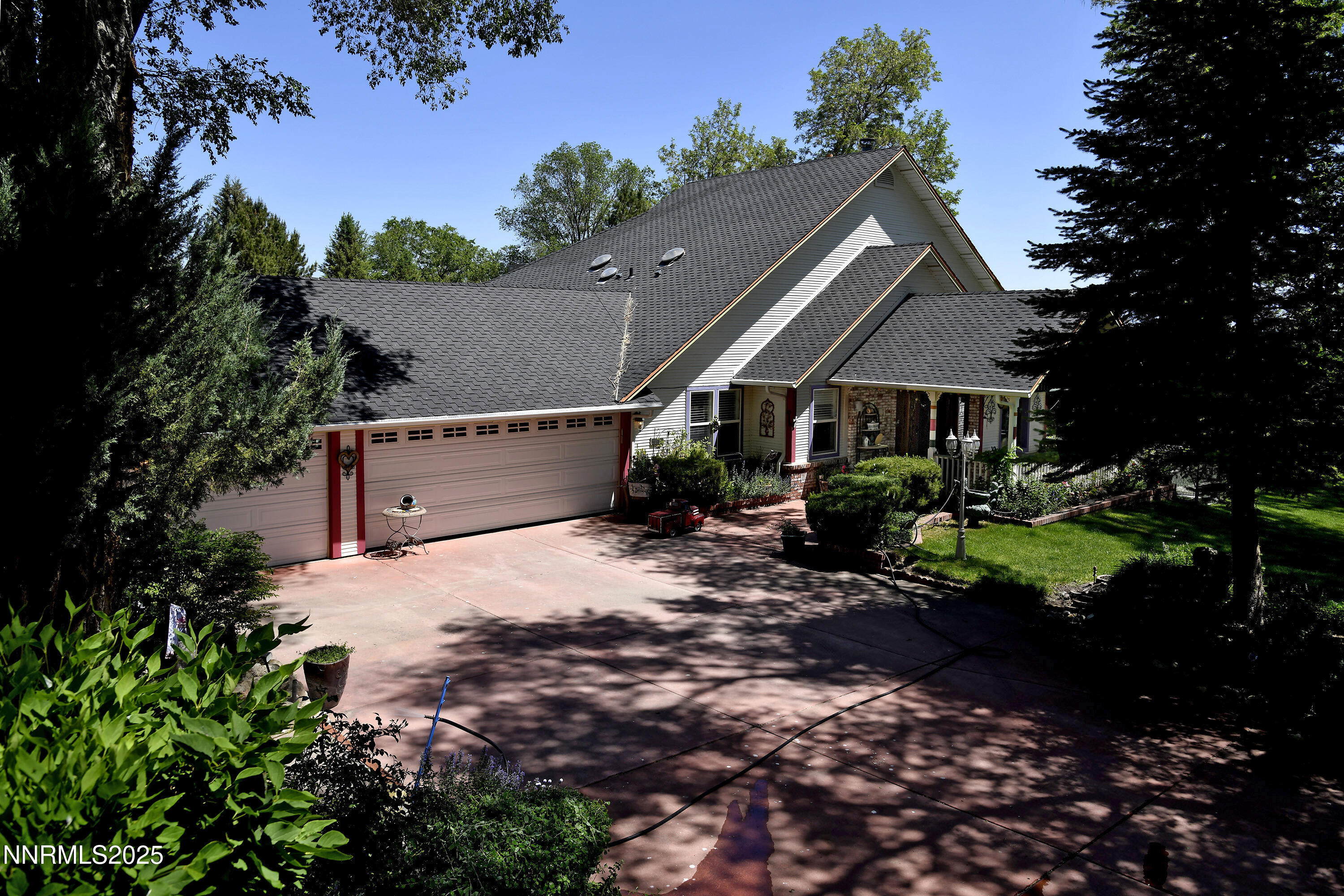 775 Foothill Road Property Photo 17