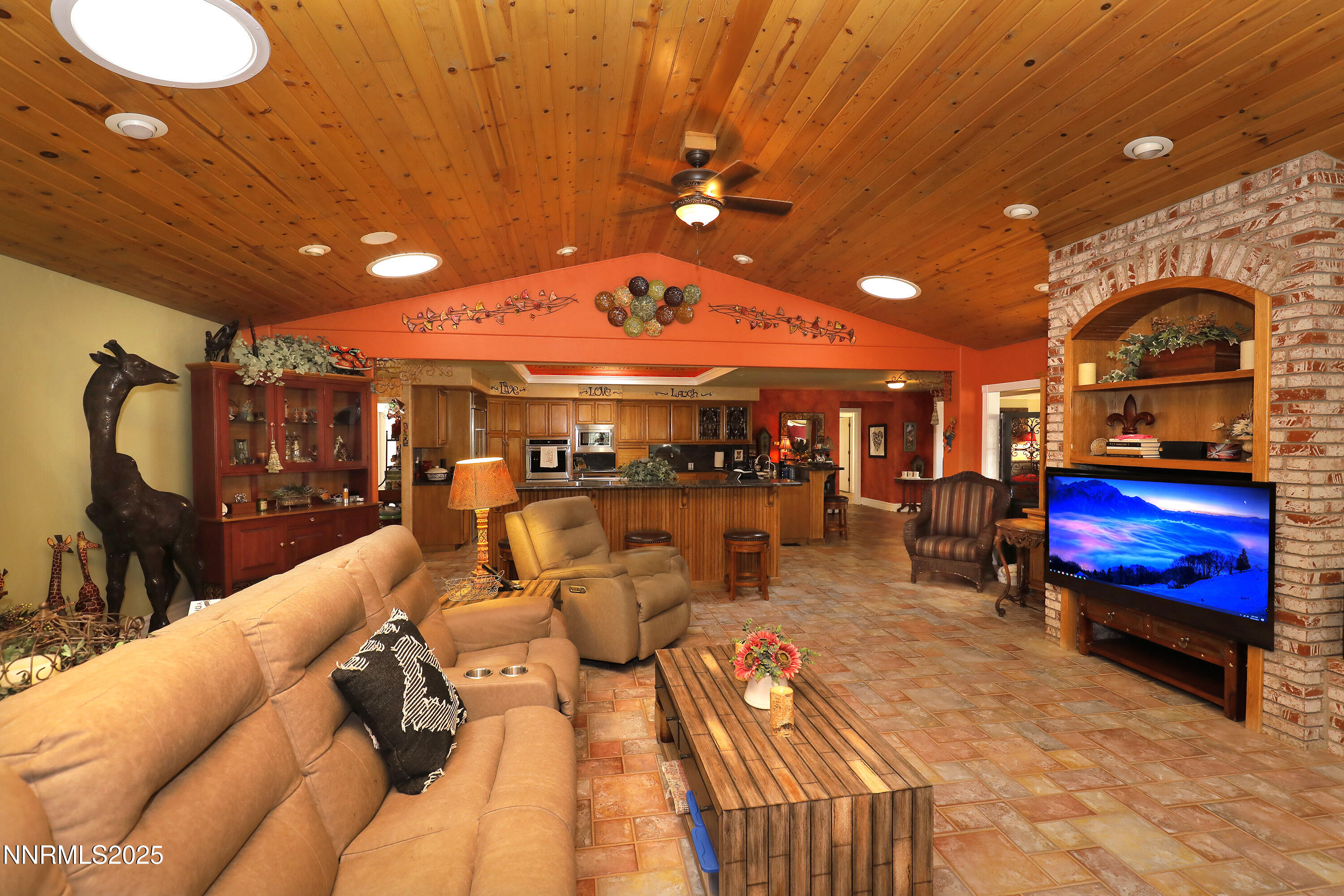 775 Foothill Road Property Photo 34