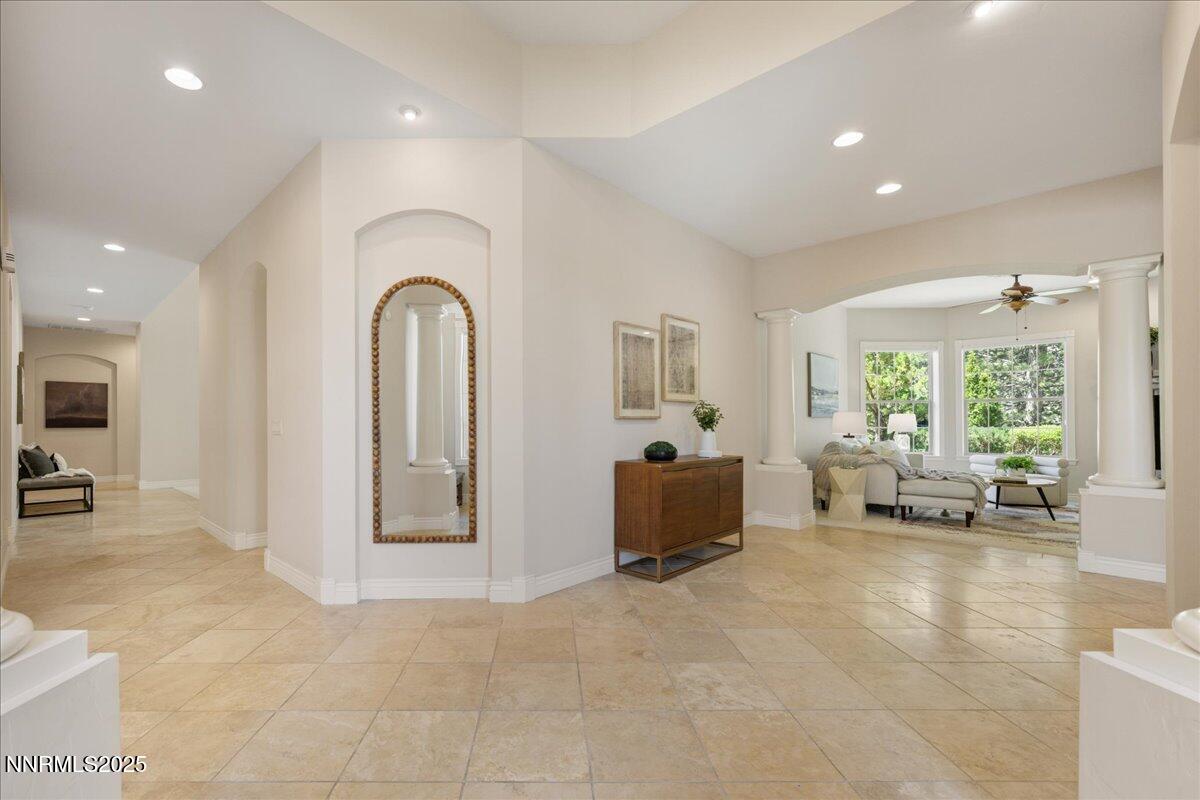 4990 Mountainshyre Road Property Photo 8