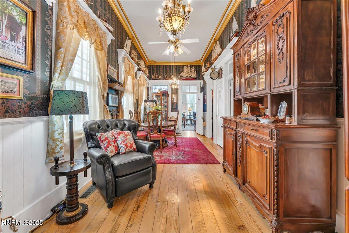 158 S B Street Property Photo 13