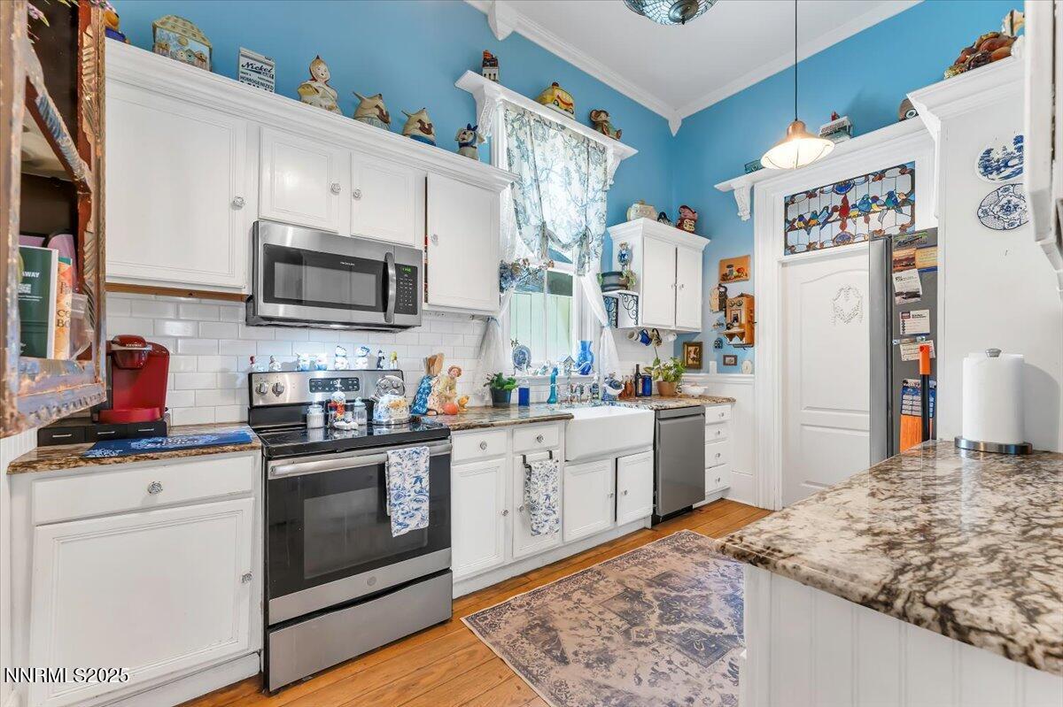 158 S B Street Property Photo 15