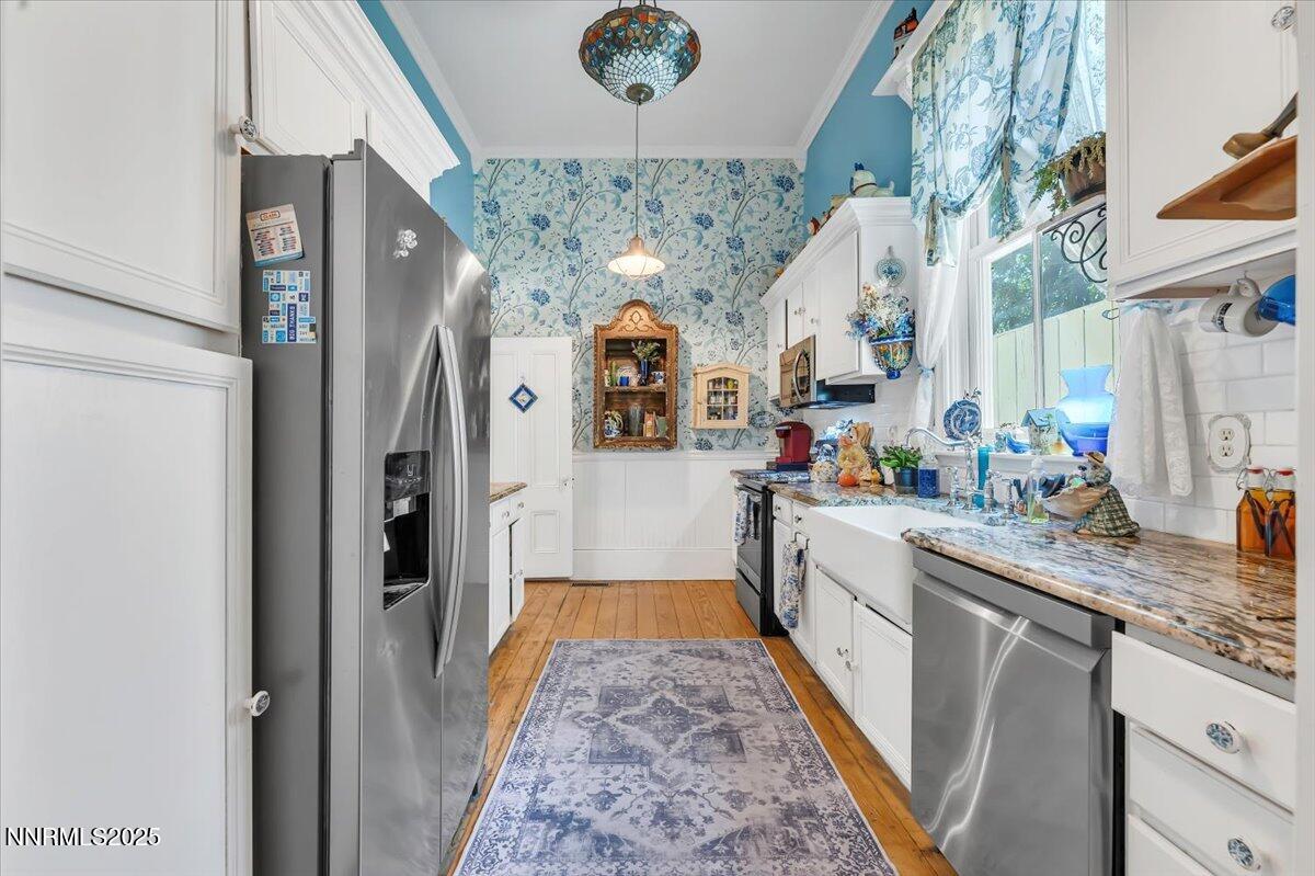 158 S B Street Property Photo 18