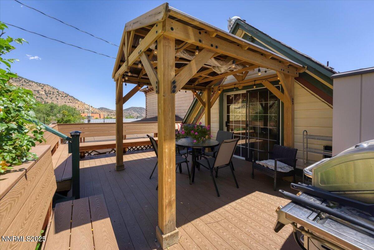 158 S B Street Property Photo 33