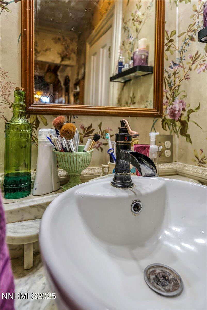 158 S B Street Property Photo 54