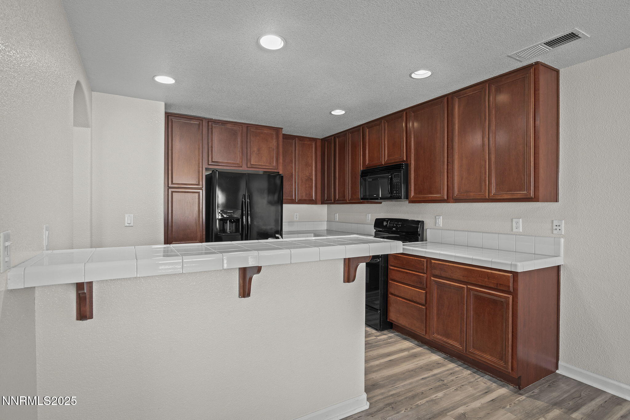 1672 Spring Hill Drive Property Photo 9