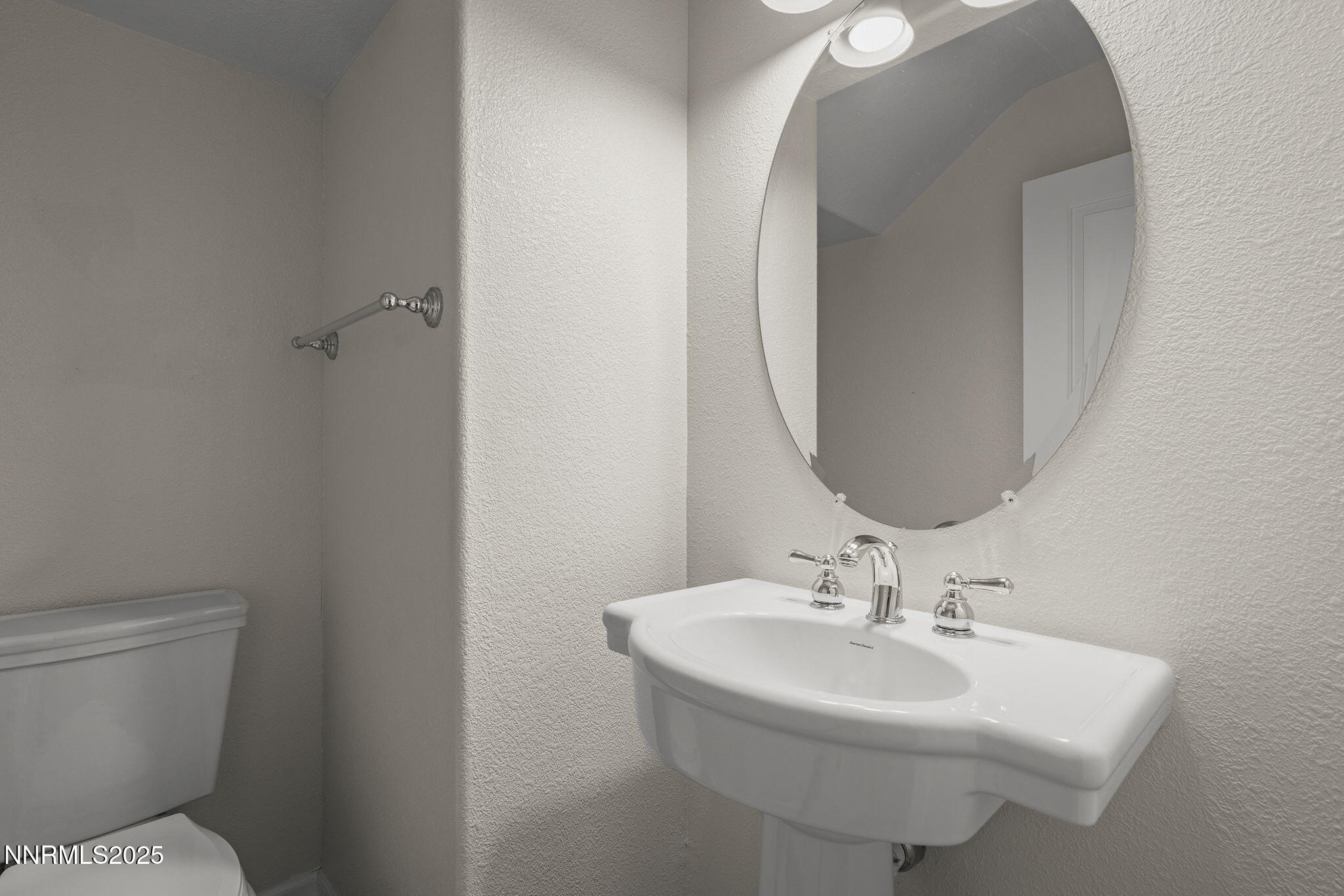 1672 Spring Hill Drive Property Photo 12