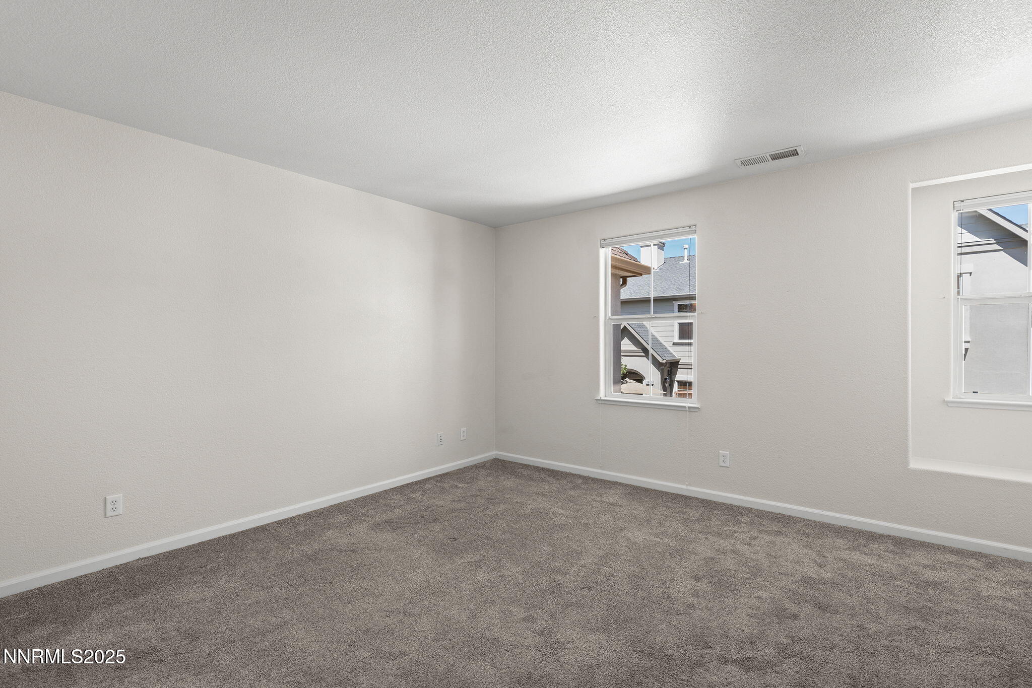1672 Spring Hill Drive Property Photo 15