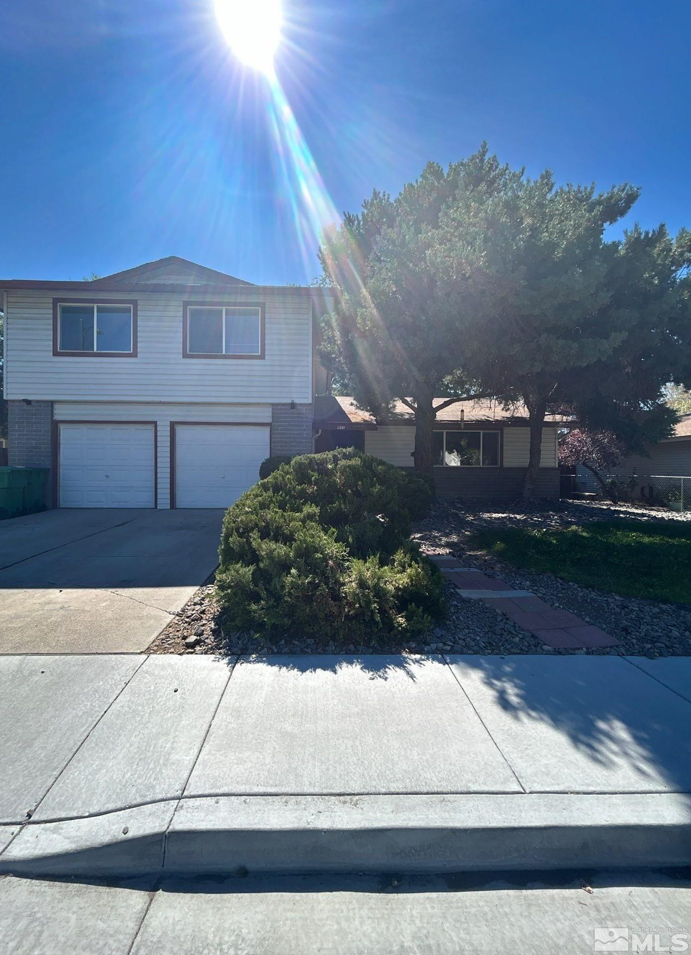 1955 Matteoni Drive Property Photo 1