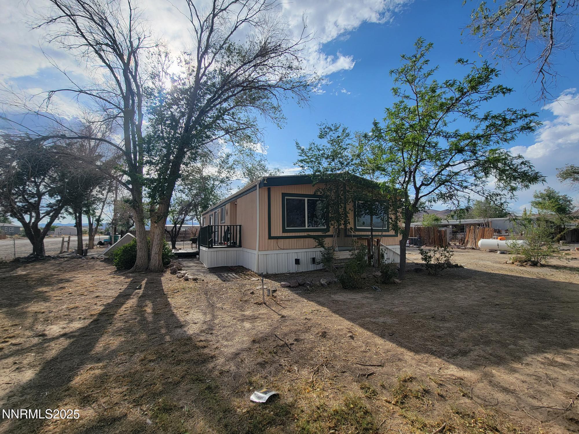2735 Toiyabe Street Property Photo 1