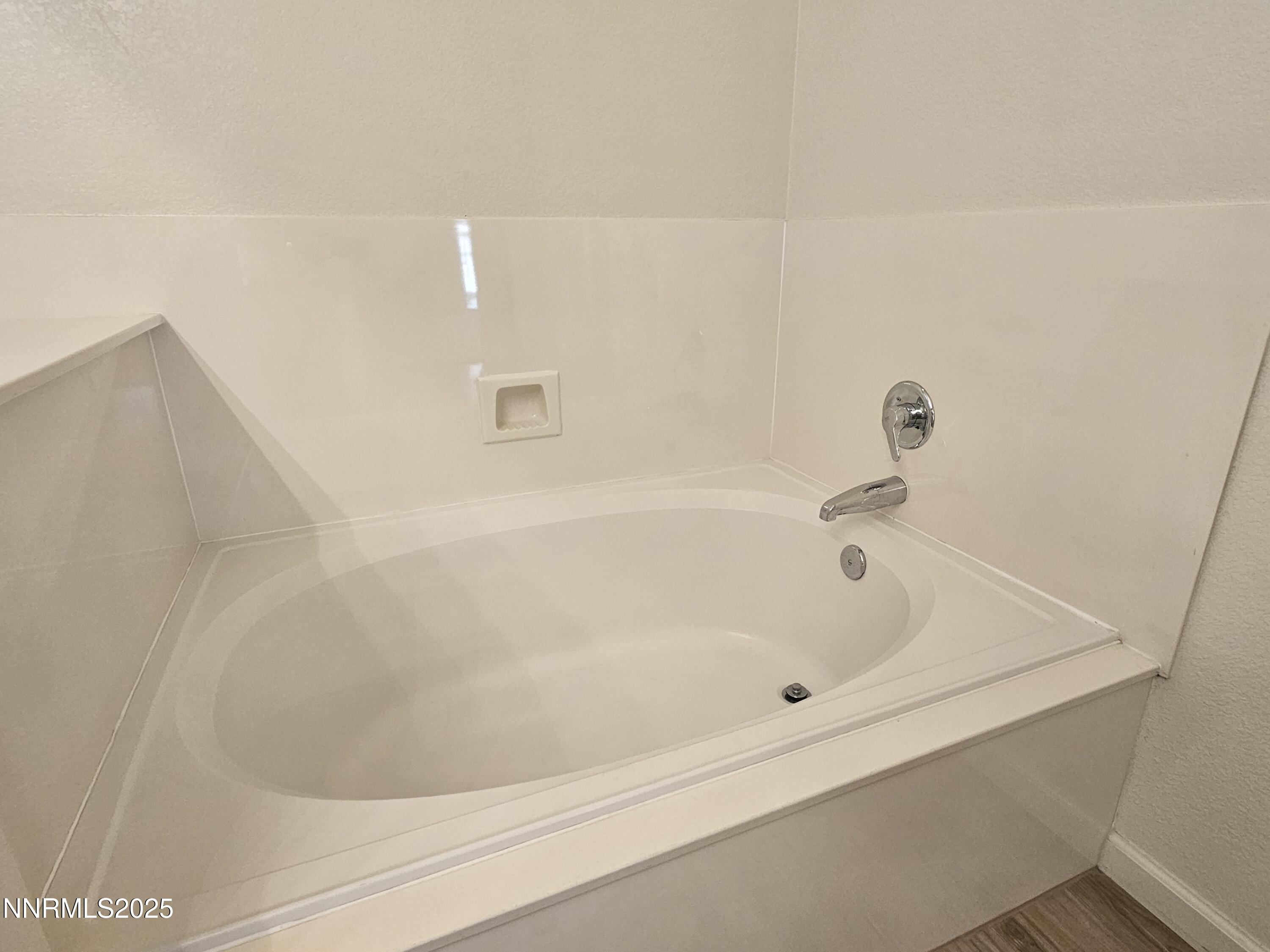 2735 Avenida De Landa Property Photo 18