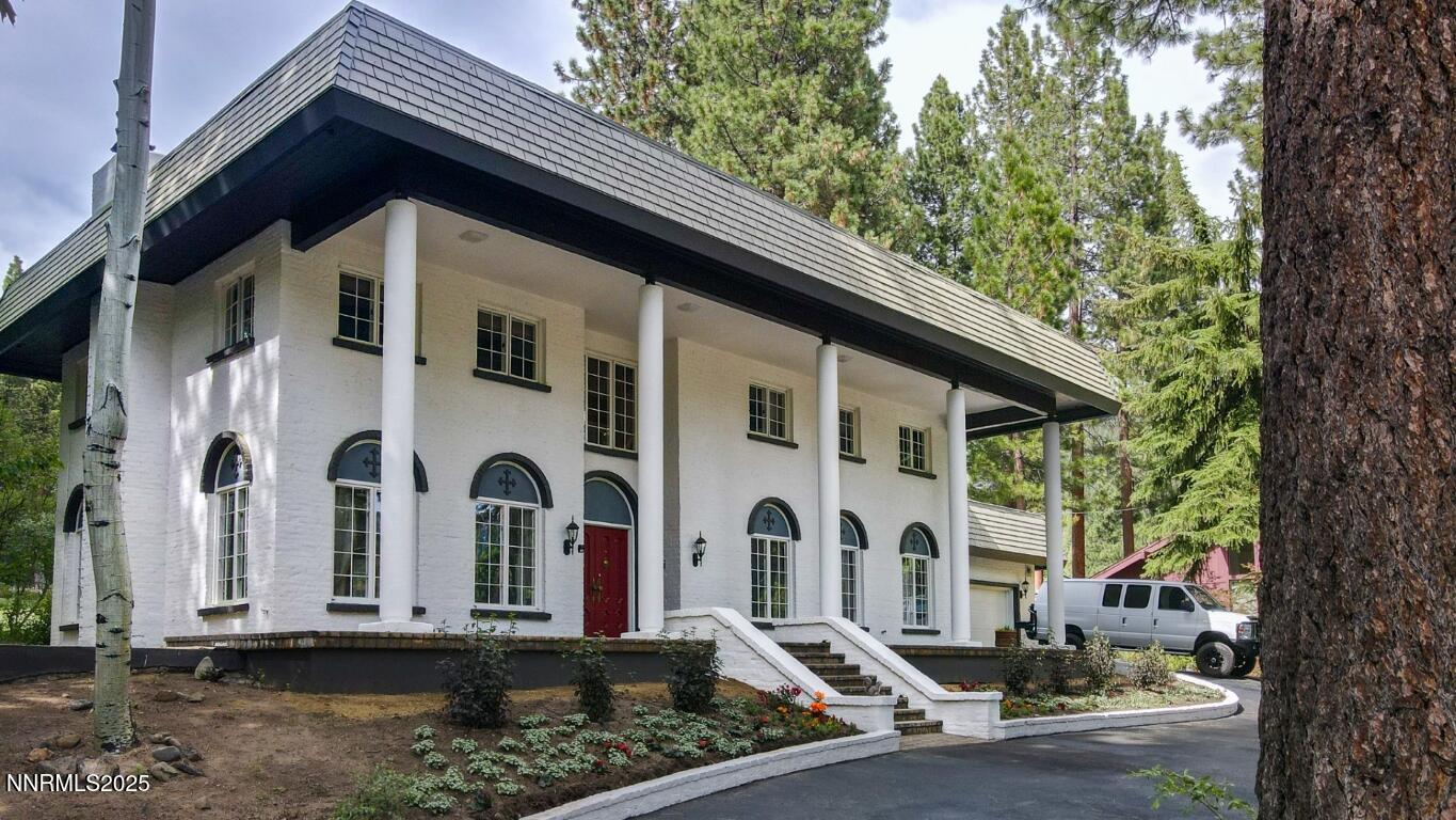 976 Caddie Court Property Photo 1
