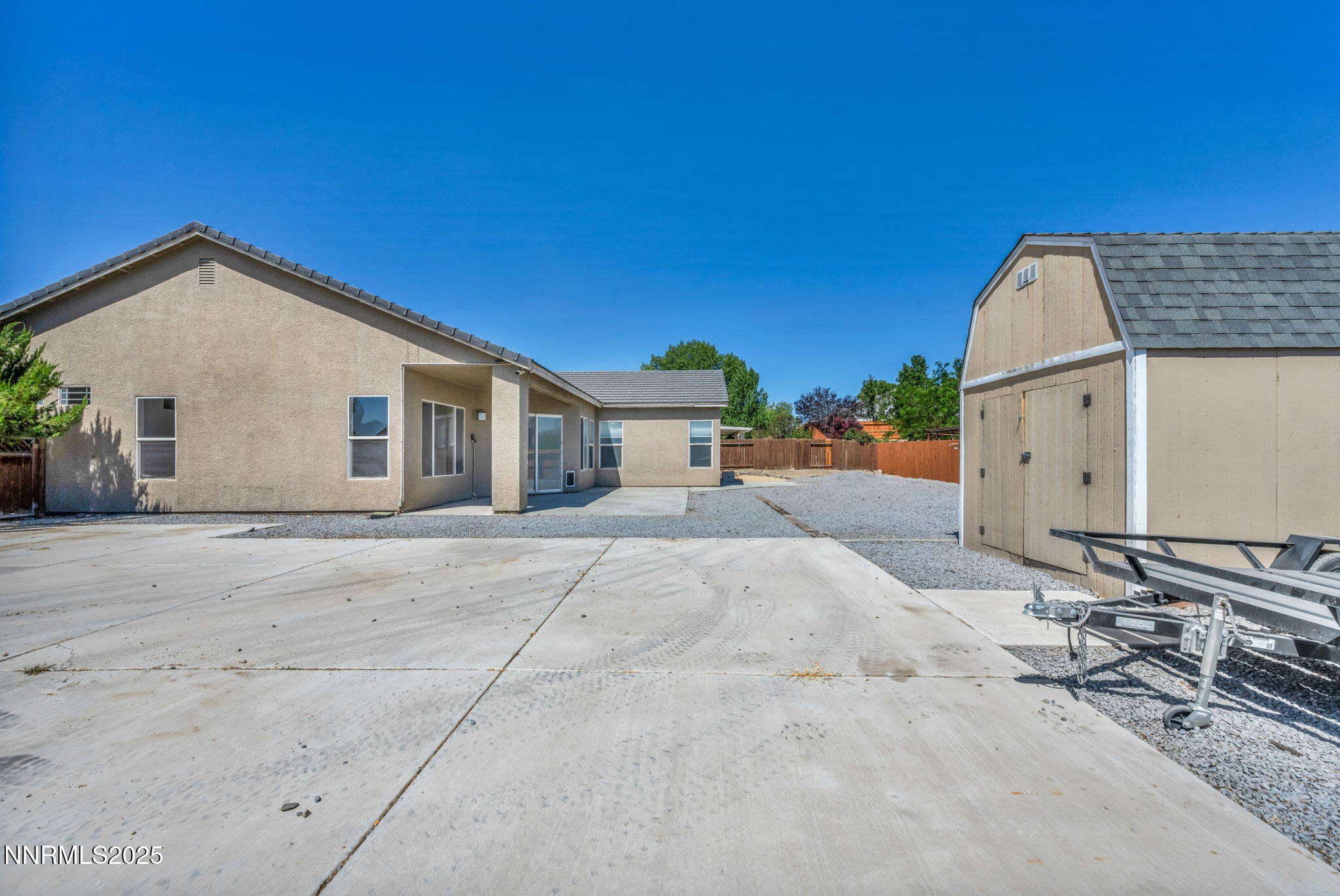 1048 Brierwood Lane Property Photo 8