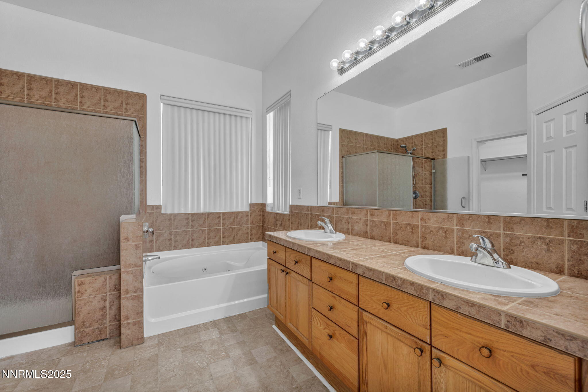 1048 Brierwood Lane Property Photo 55
