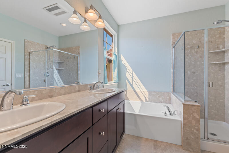 2720 Peavine Pines Court Property Photo 19