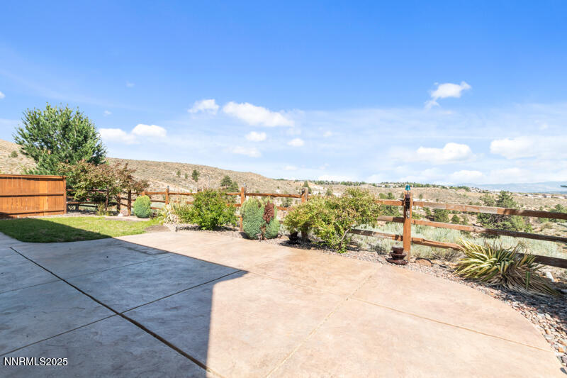 2720 Peavine Pines Court Property Photo 25