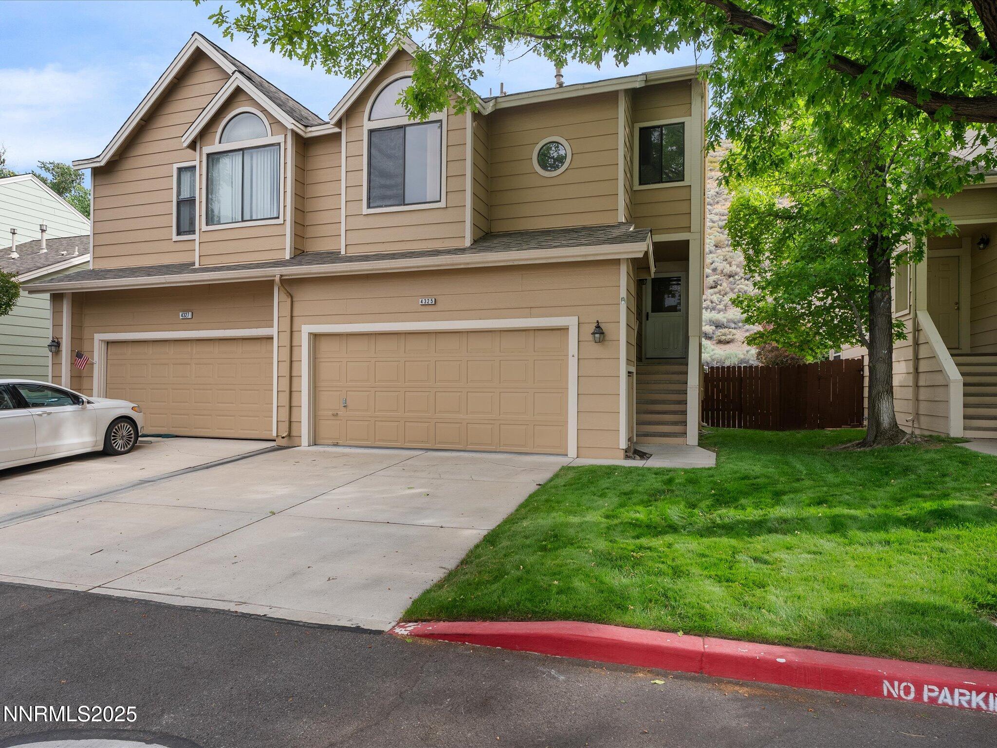 4325 Leeward Lane Property Photo 1