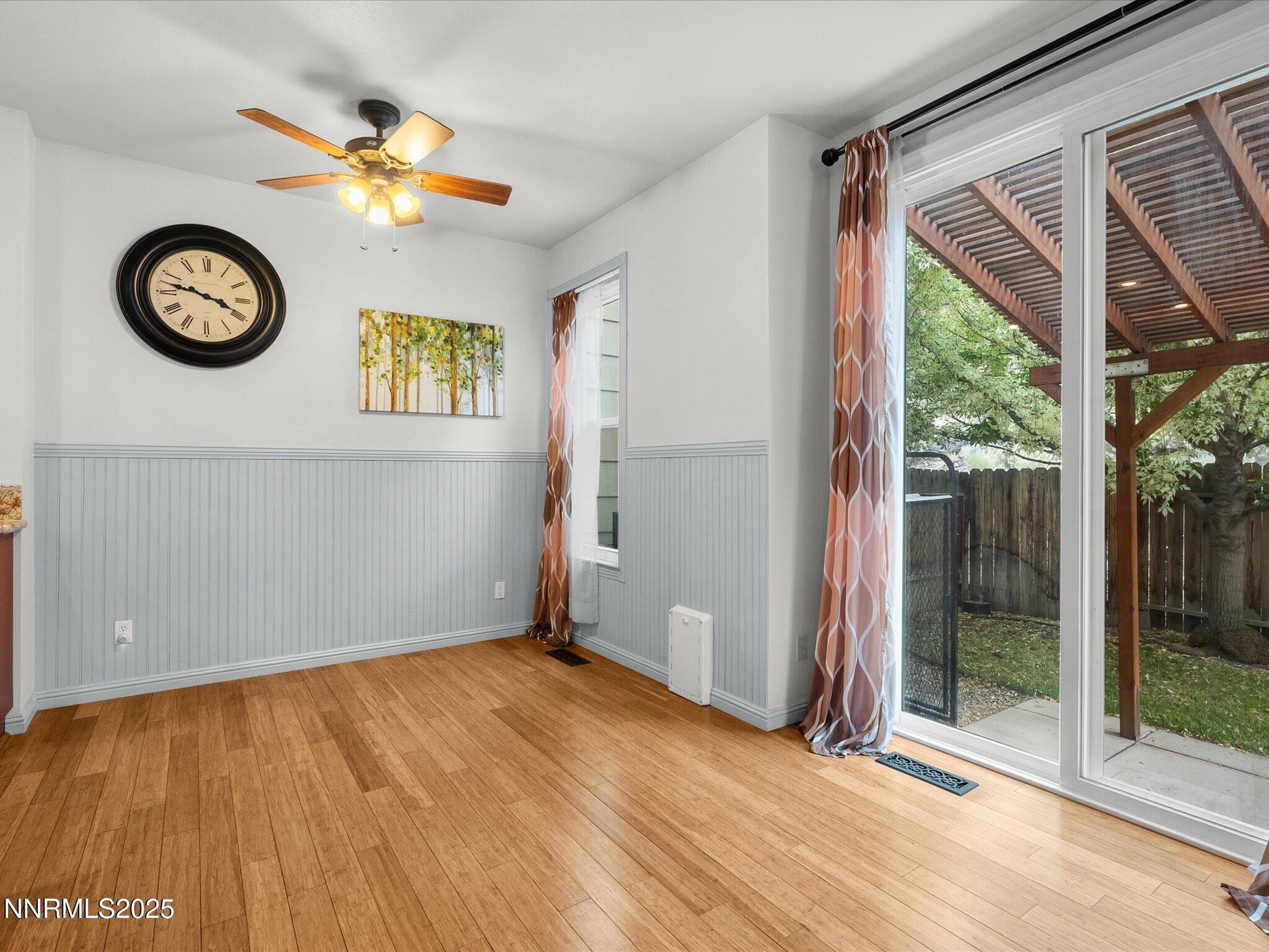 4325 Leeward Lane Property Photo 9