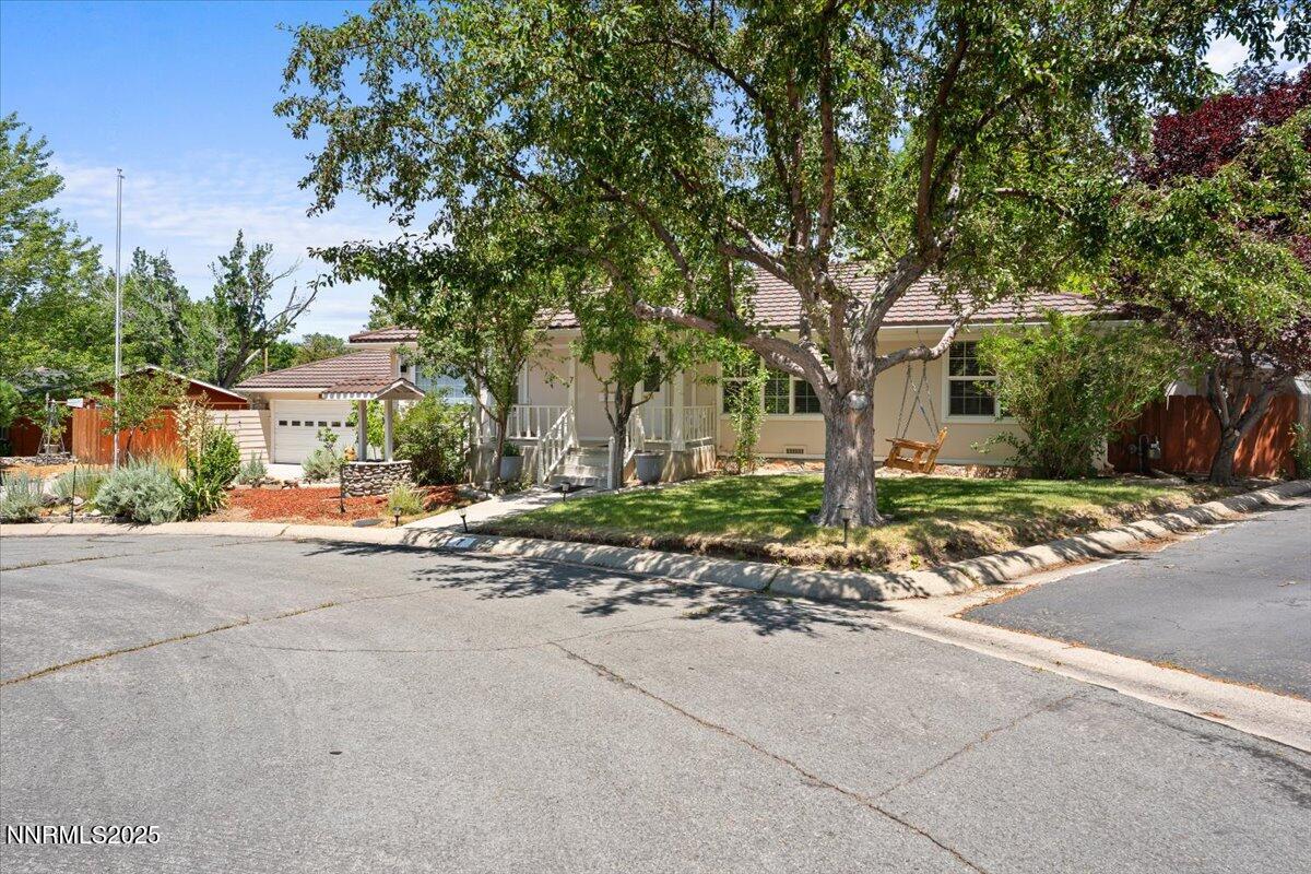 7 Circle Drive Property Photo 1