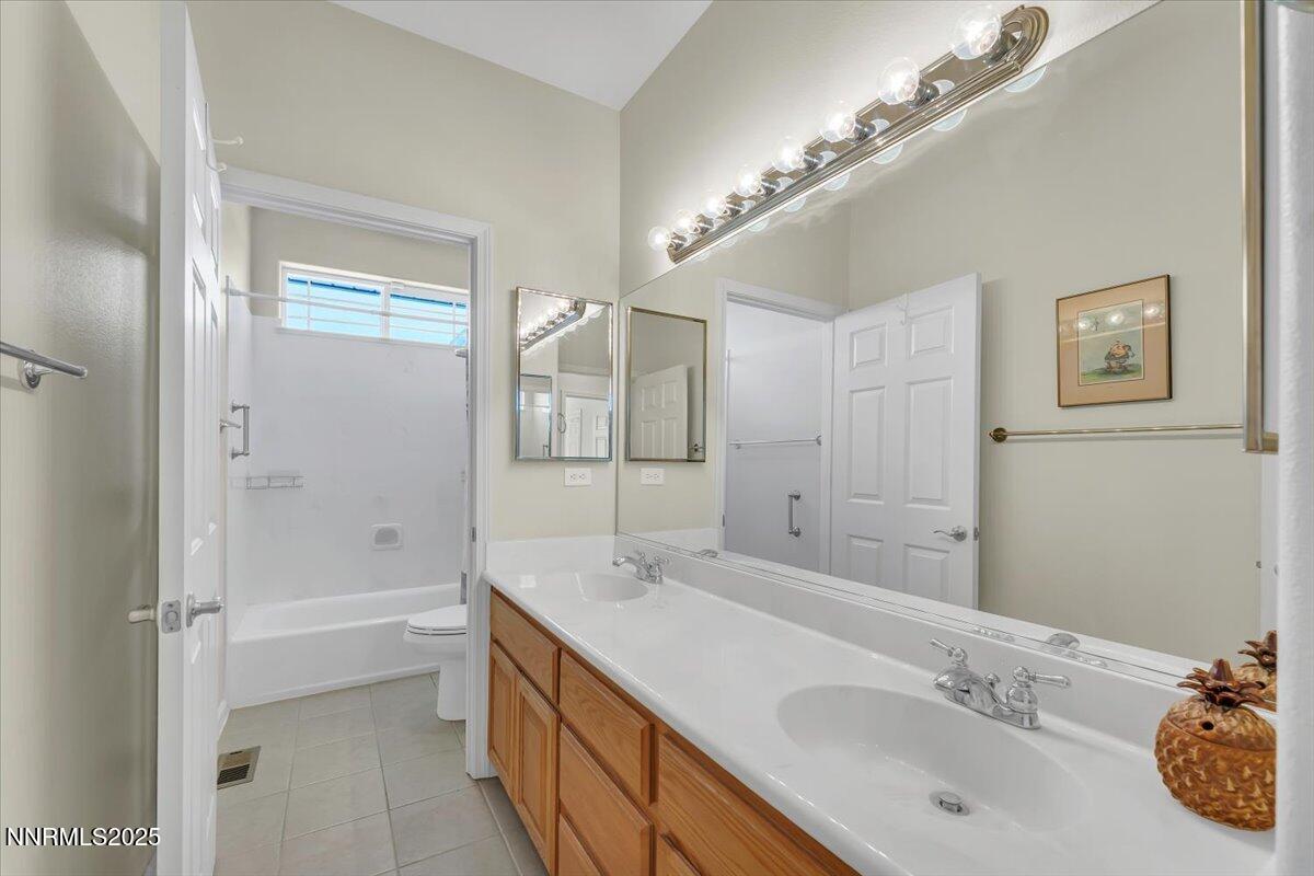 955 Lasso Way Property Photo 25