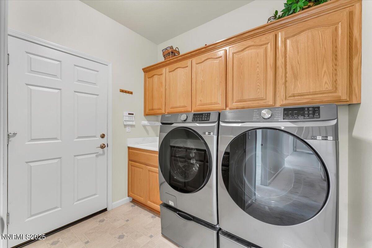 955 Lasso Way Property Photo 29