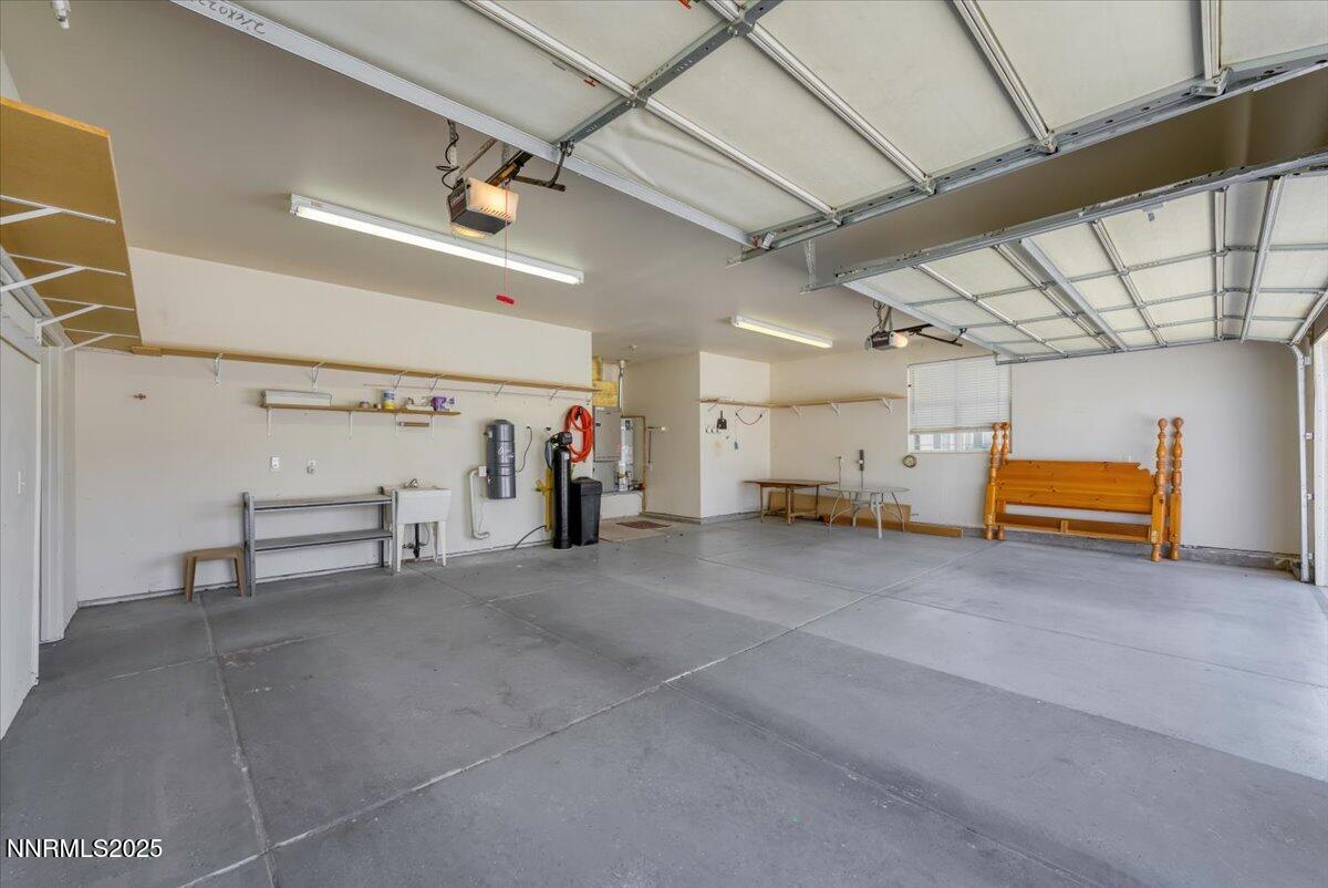 955 Lasso Way Property Photo 30
