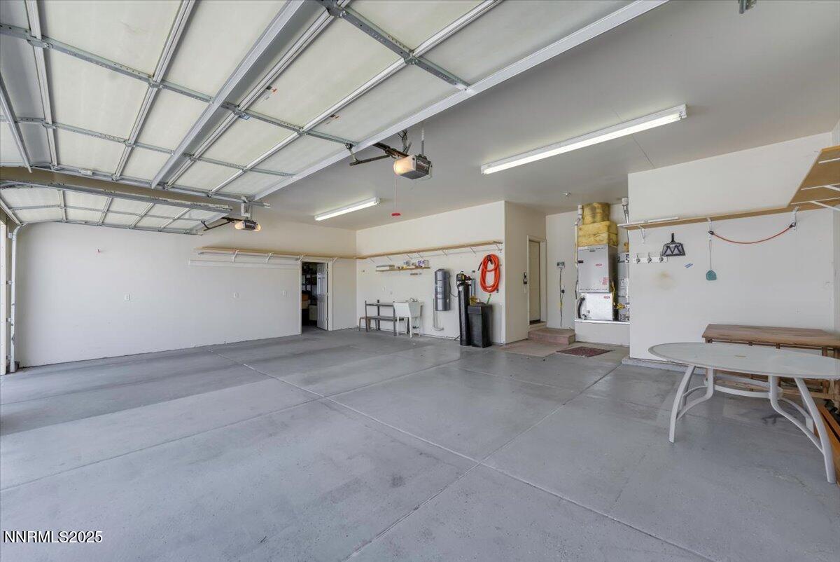955 Lasso Way Property Photo 31