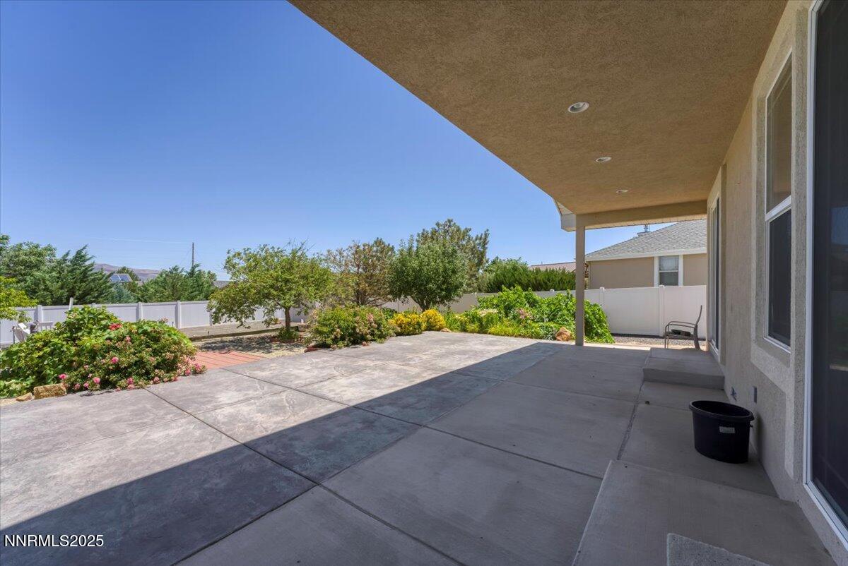 955 Lasso Way Property Photo 34