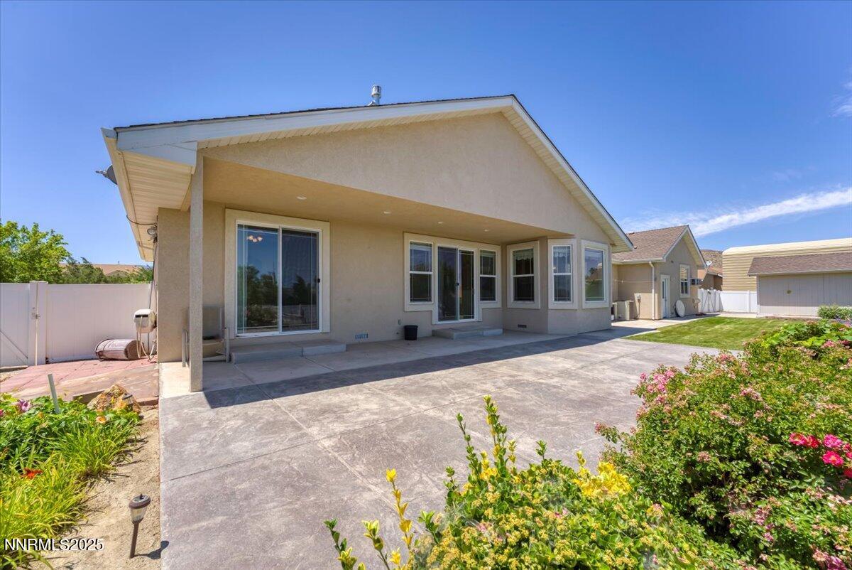 955 Lasso Way Property Photo 35