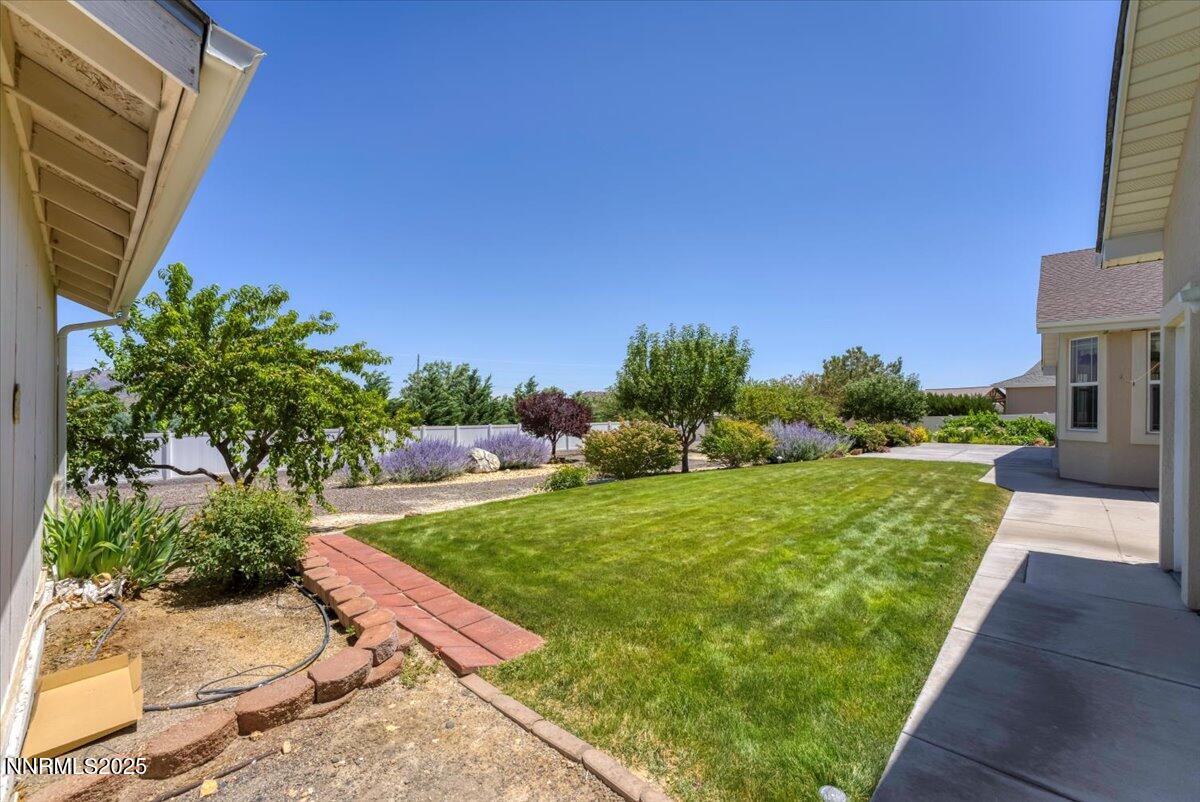 955 Lasso Way Property Photo 37