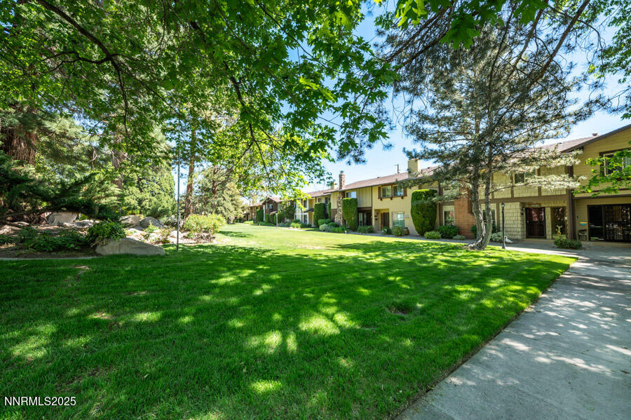 1419 Foster Drive Property Photo 1