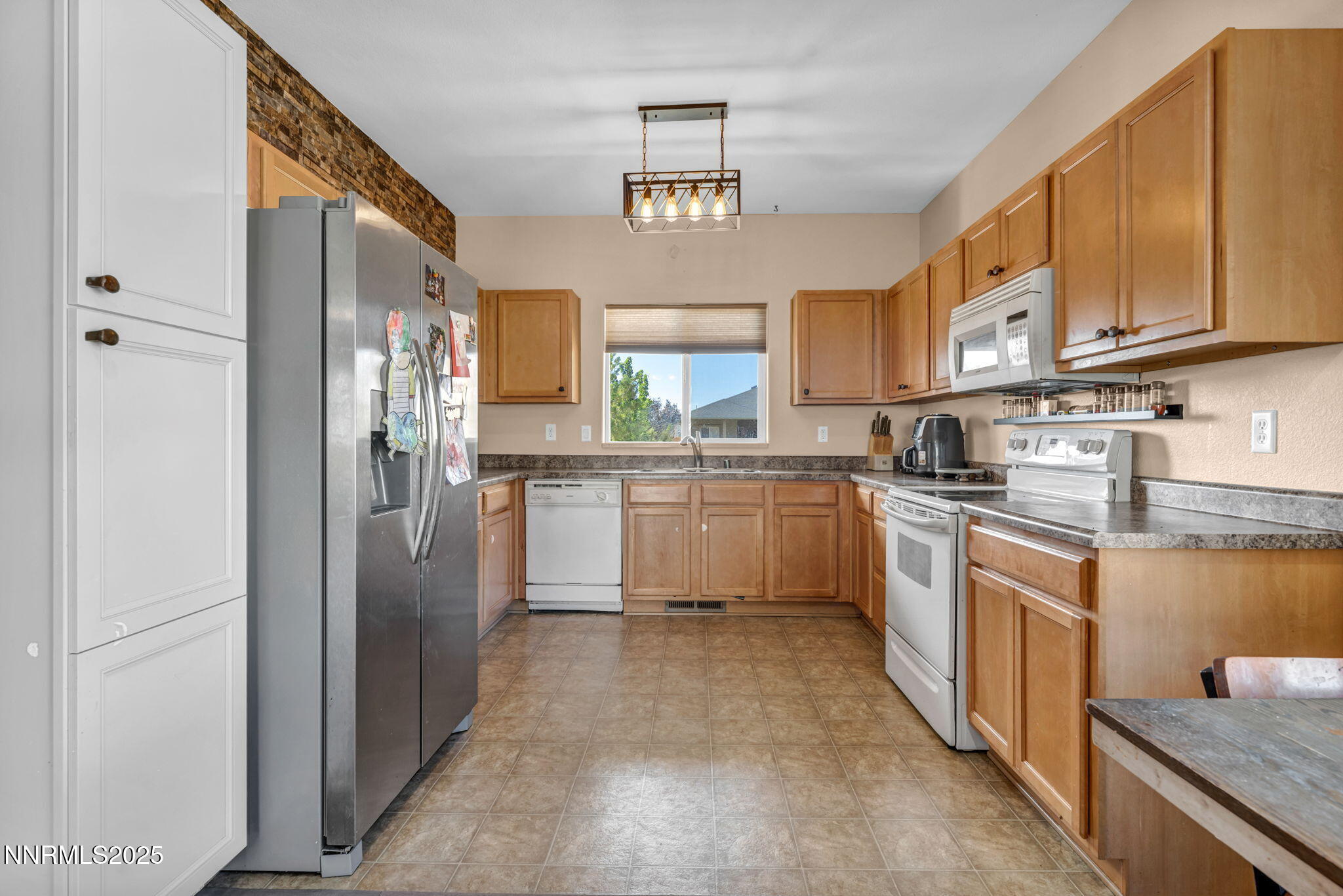 365 Orrcrest Drive Property Photo 6