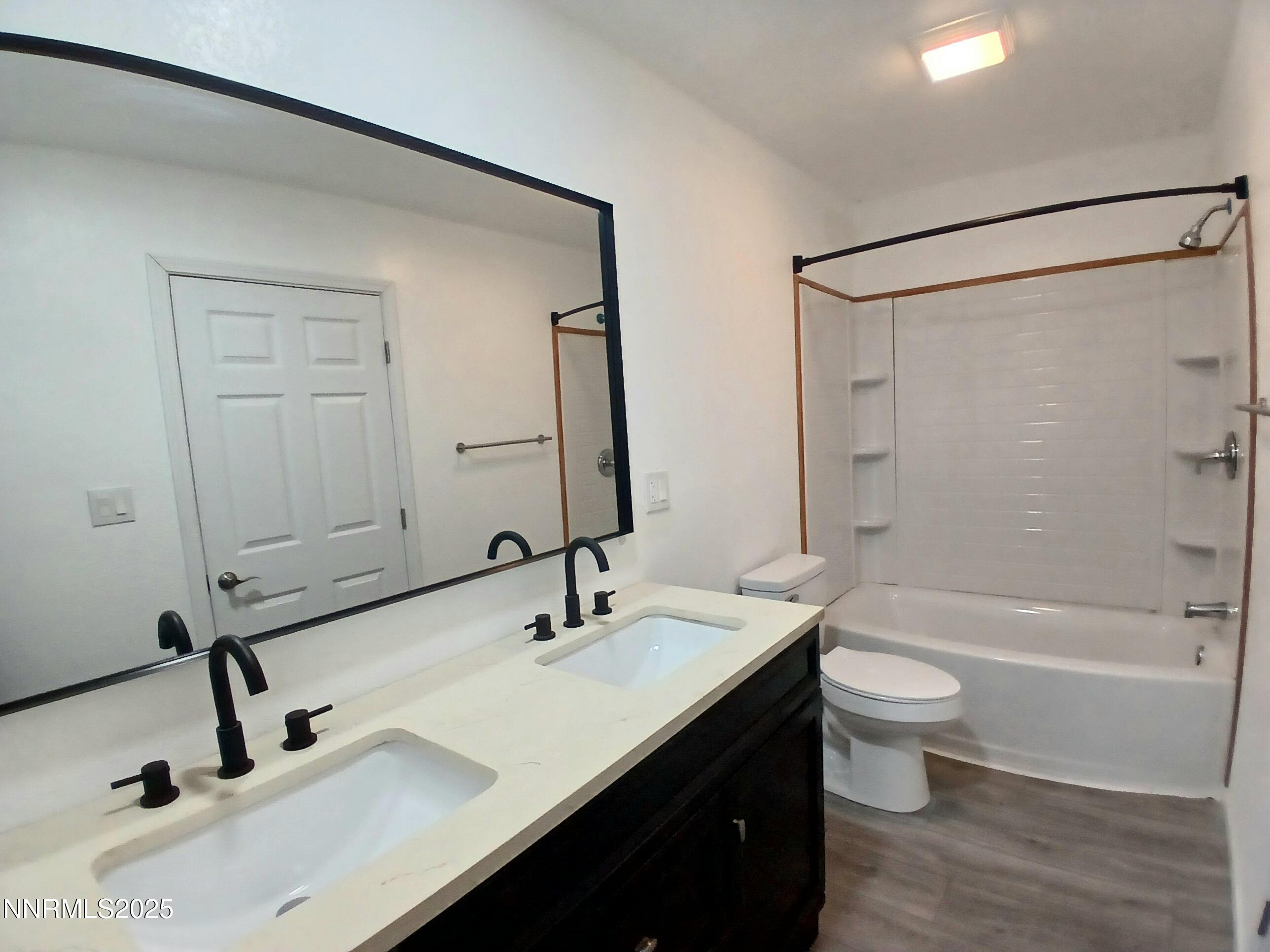 635 Grinnel Avenue Property Photo 5