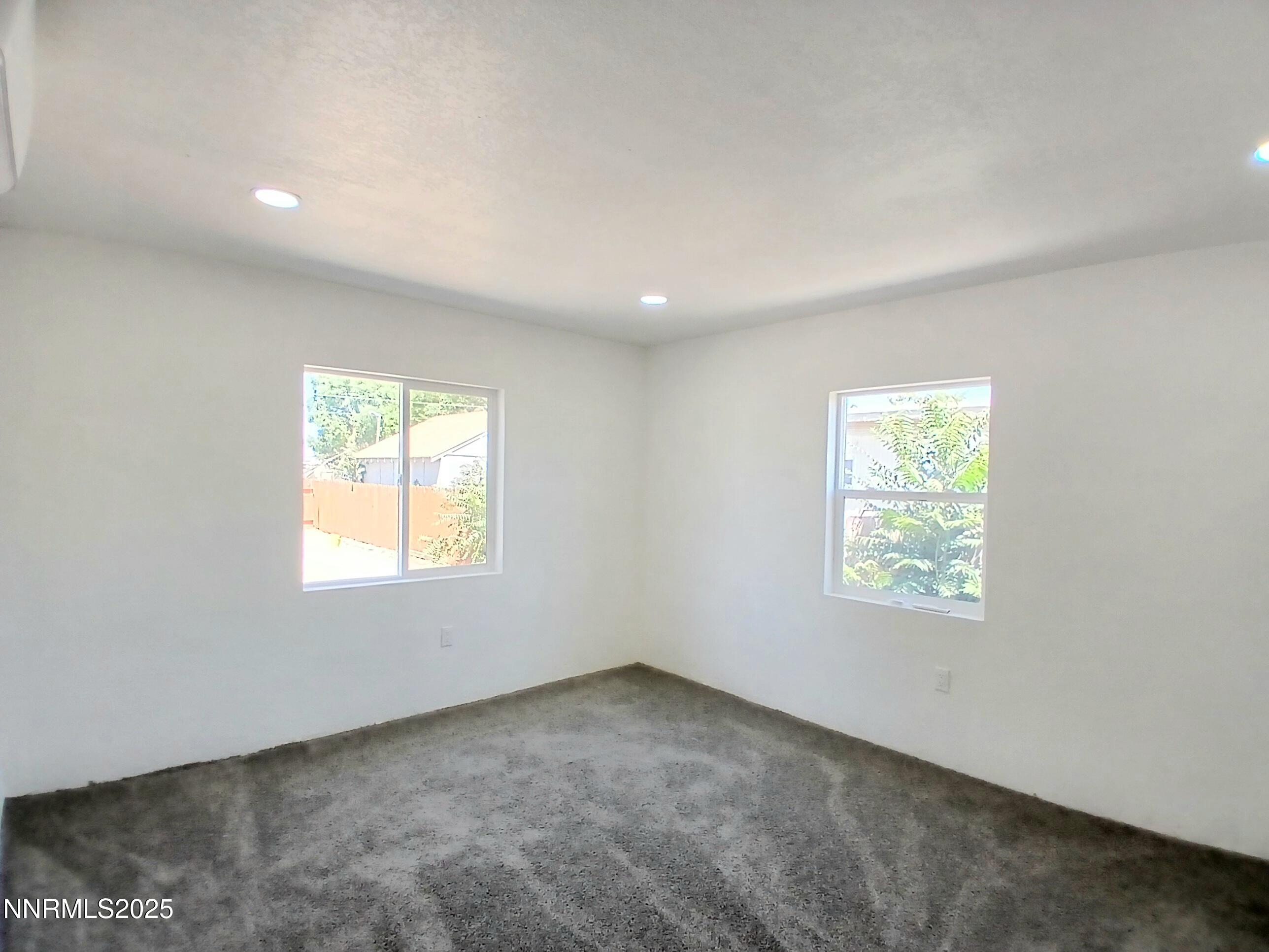 635 Grinnel Avenue Property Photo 21